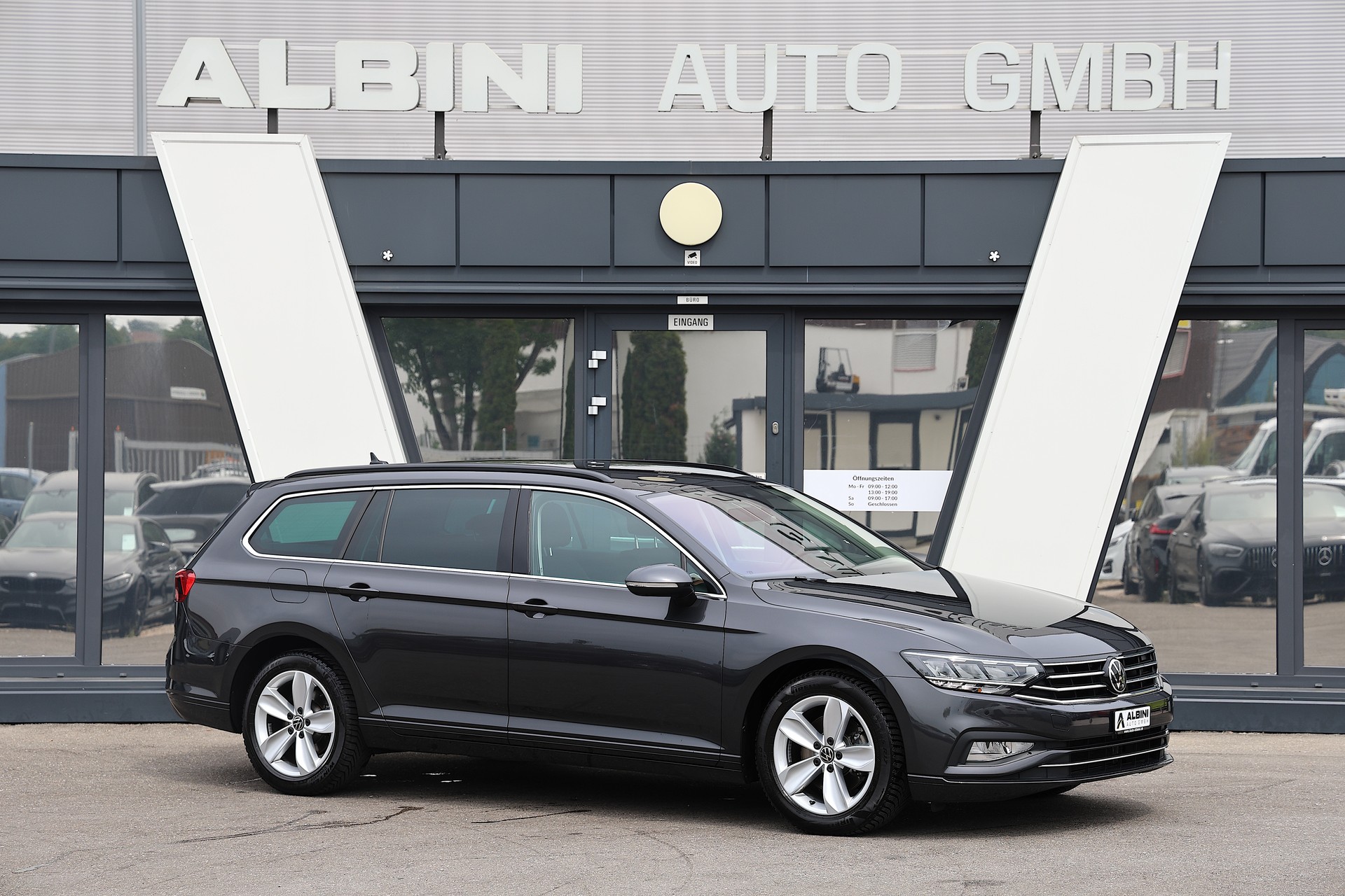 VW Passat 2.0 TDI BMT Business DSG-showroom-element-1