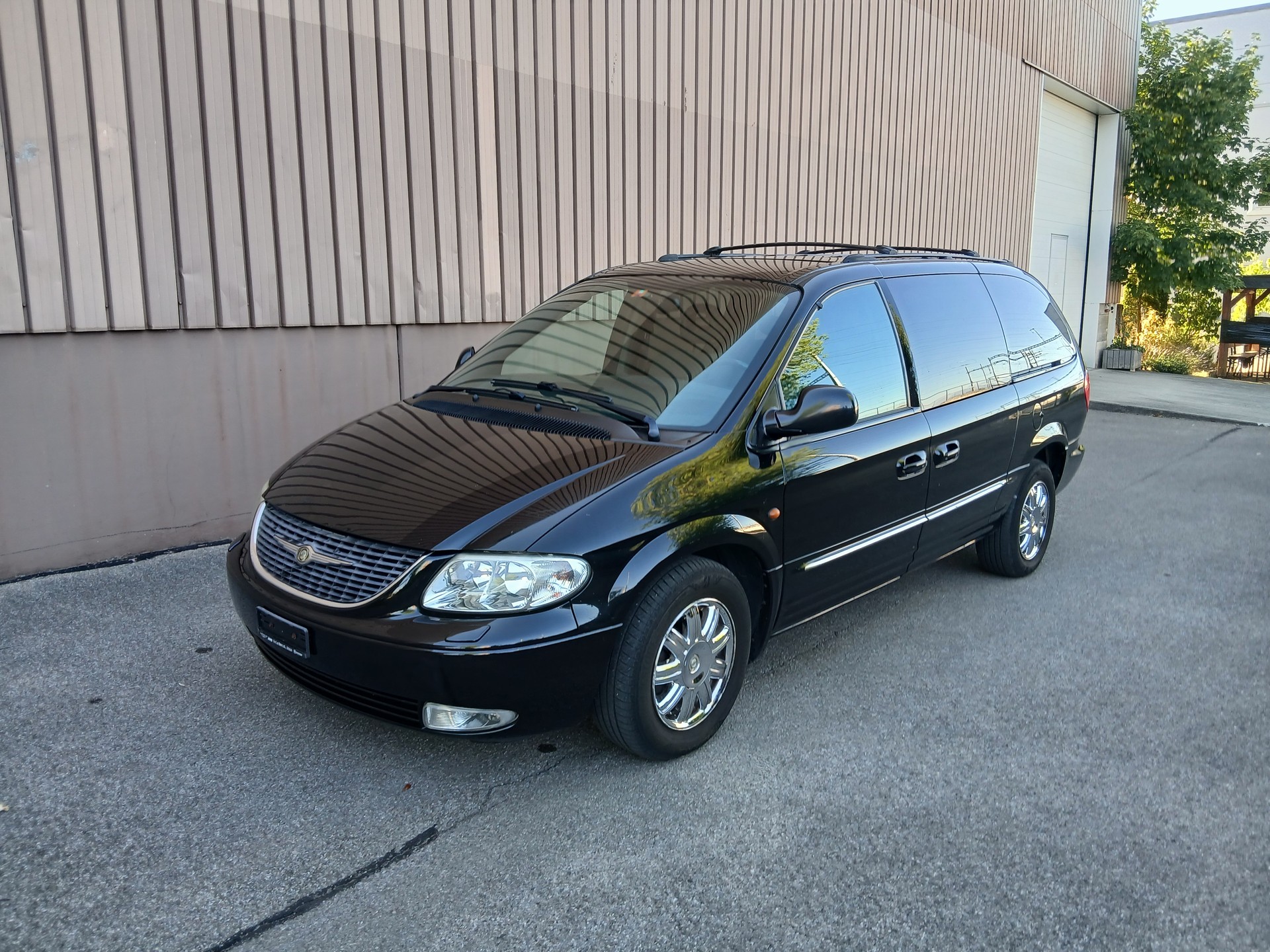 CHRYSLER Grand Voyager 3.3 LTD AWD