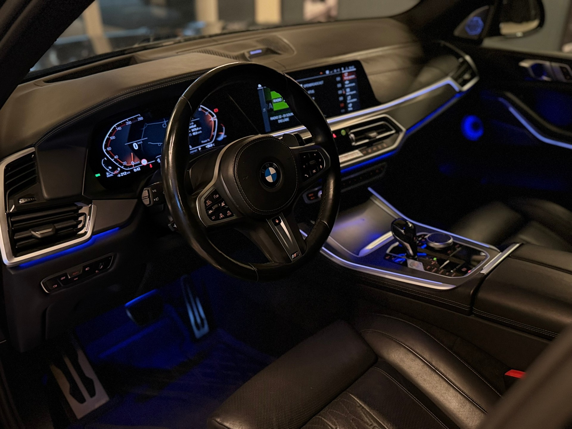 BMW X5 xDrive 48V 30d M Sport Steptronic-image-8