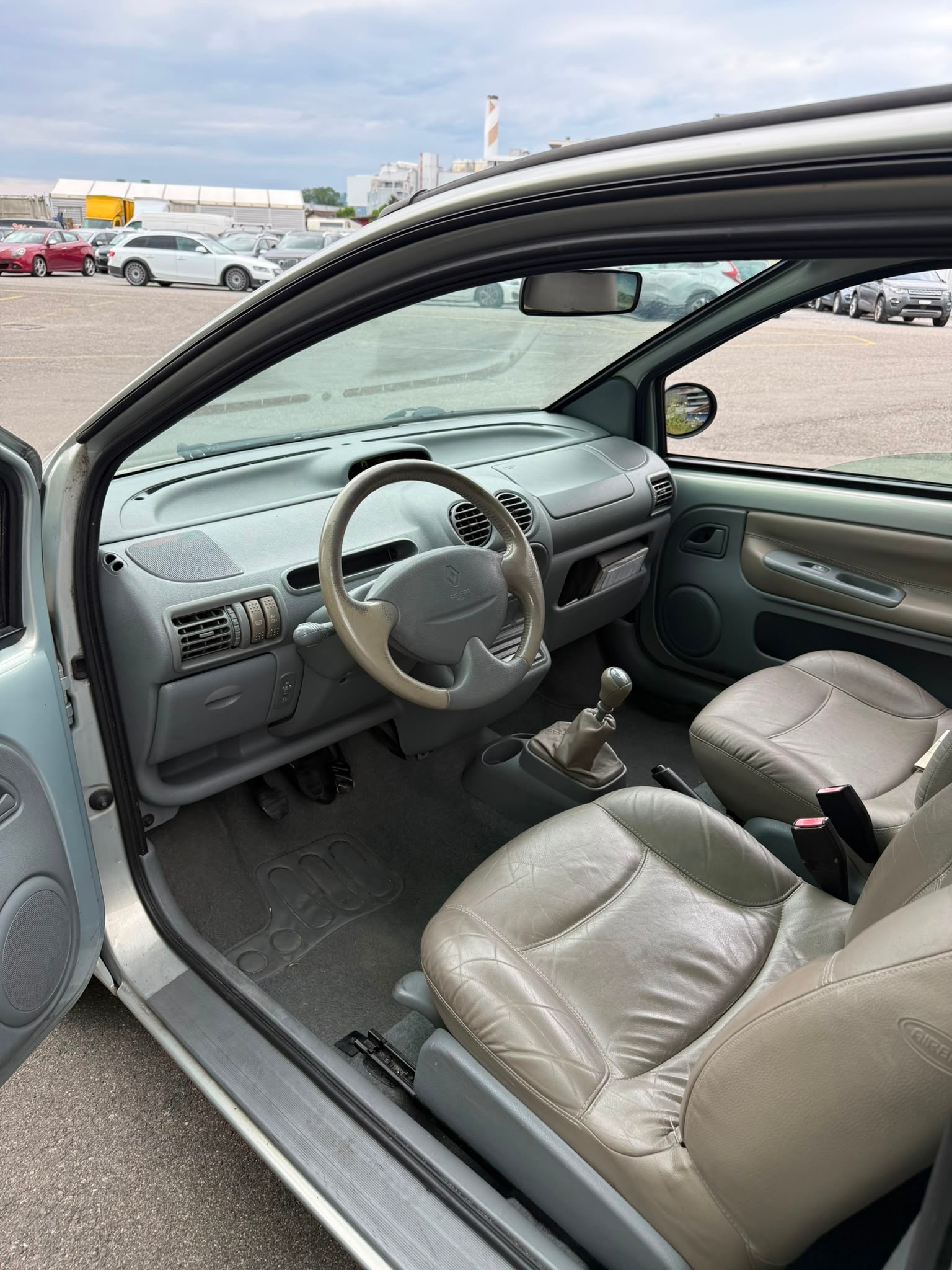 RENAULT Twingo 1.2 16V Authentique-image-8