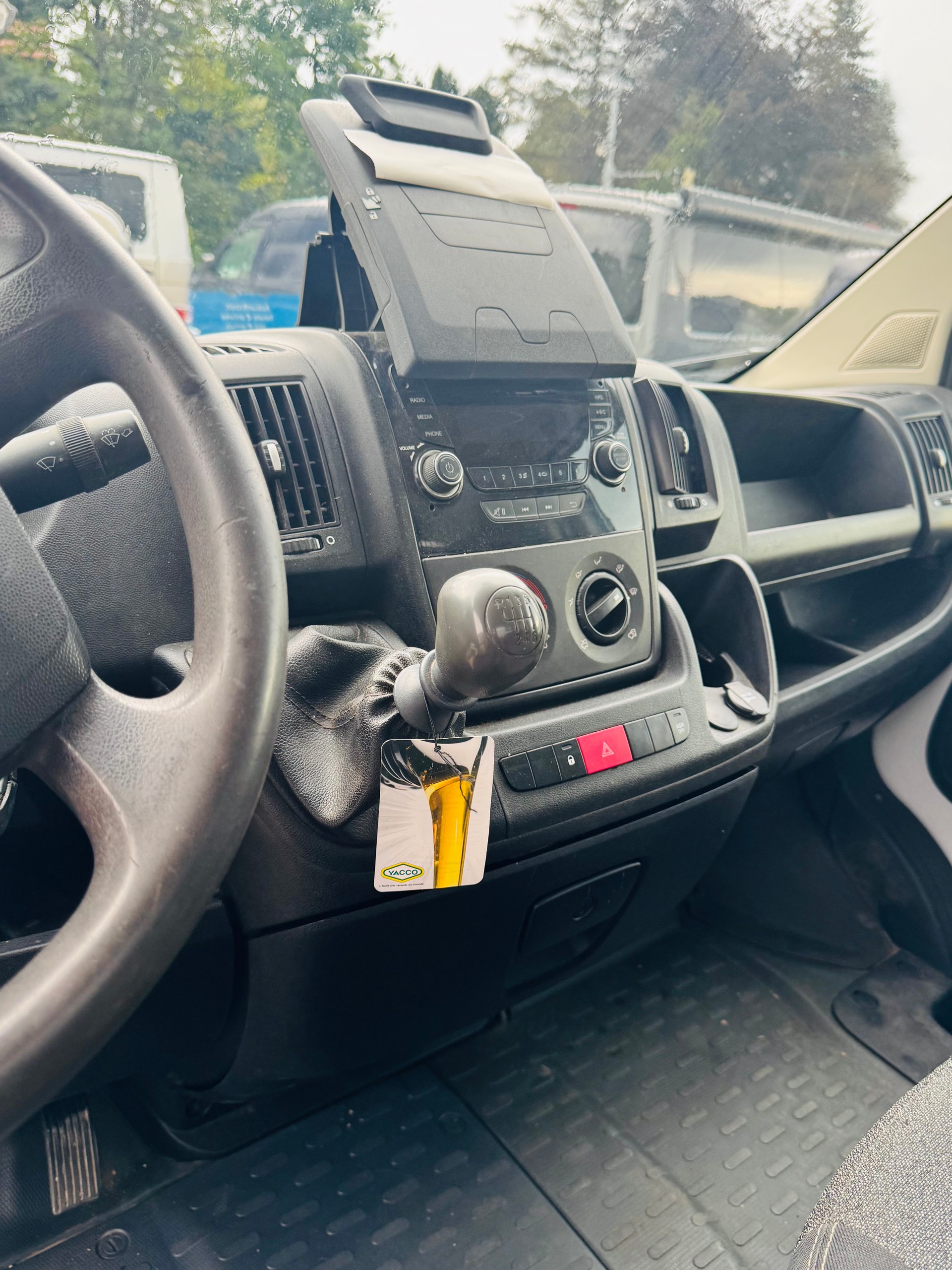 FIAT Ducato 35 2.3 MJ PONT BASCULANT-image-9
