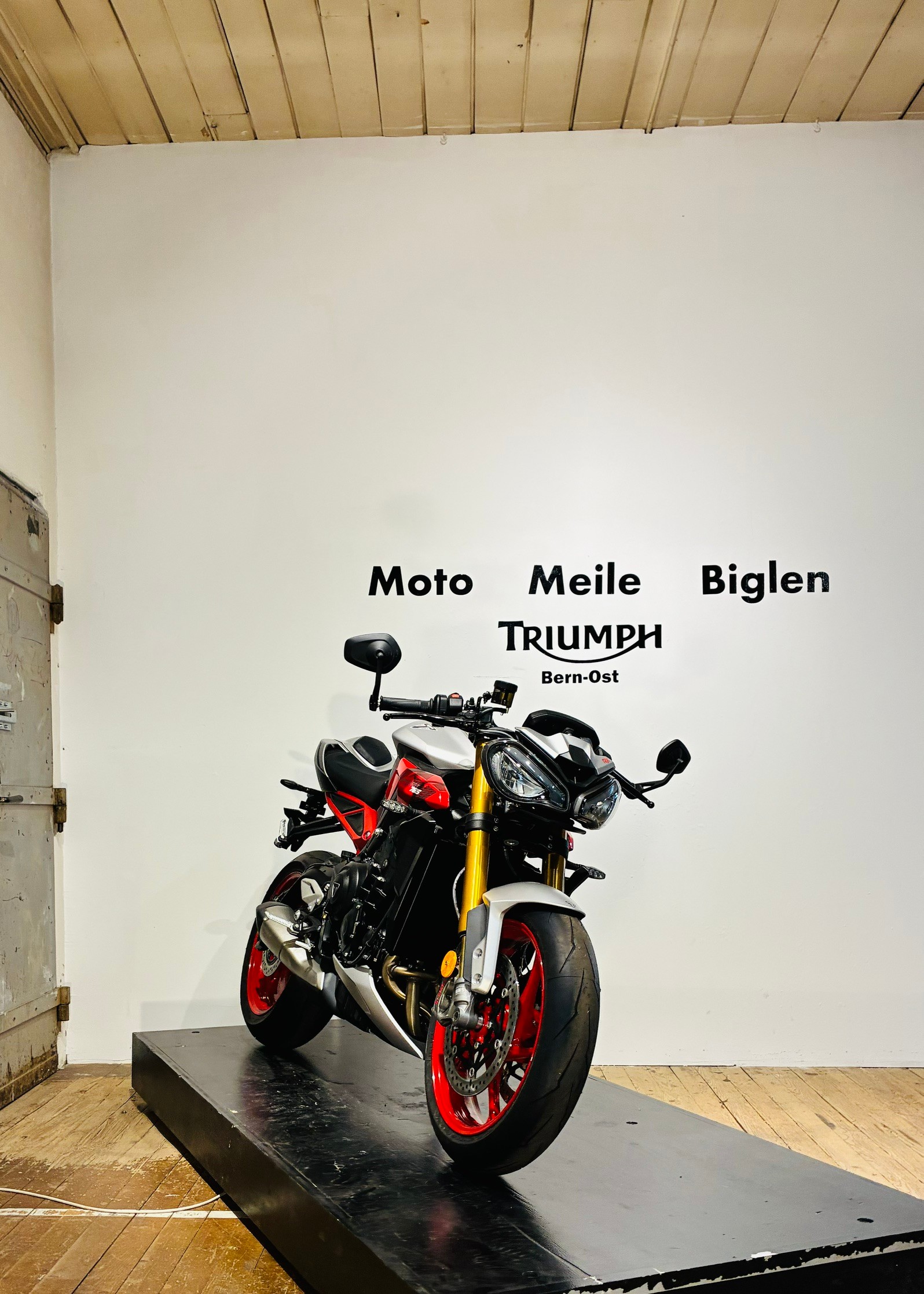 TRIUMPH 765 RX-image-0