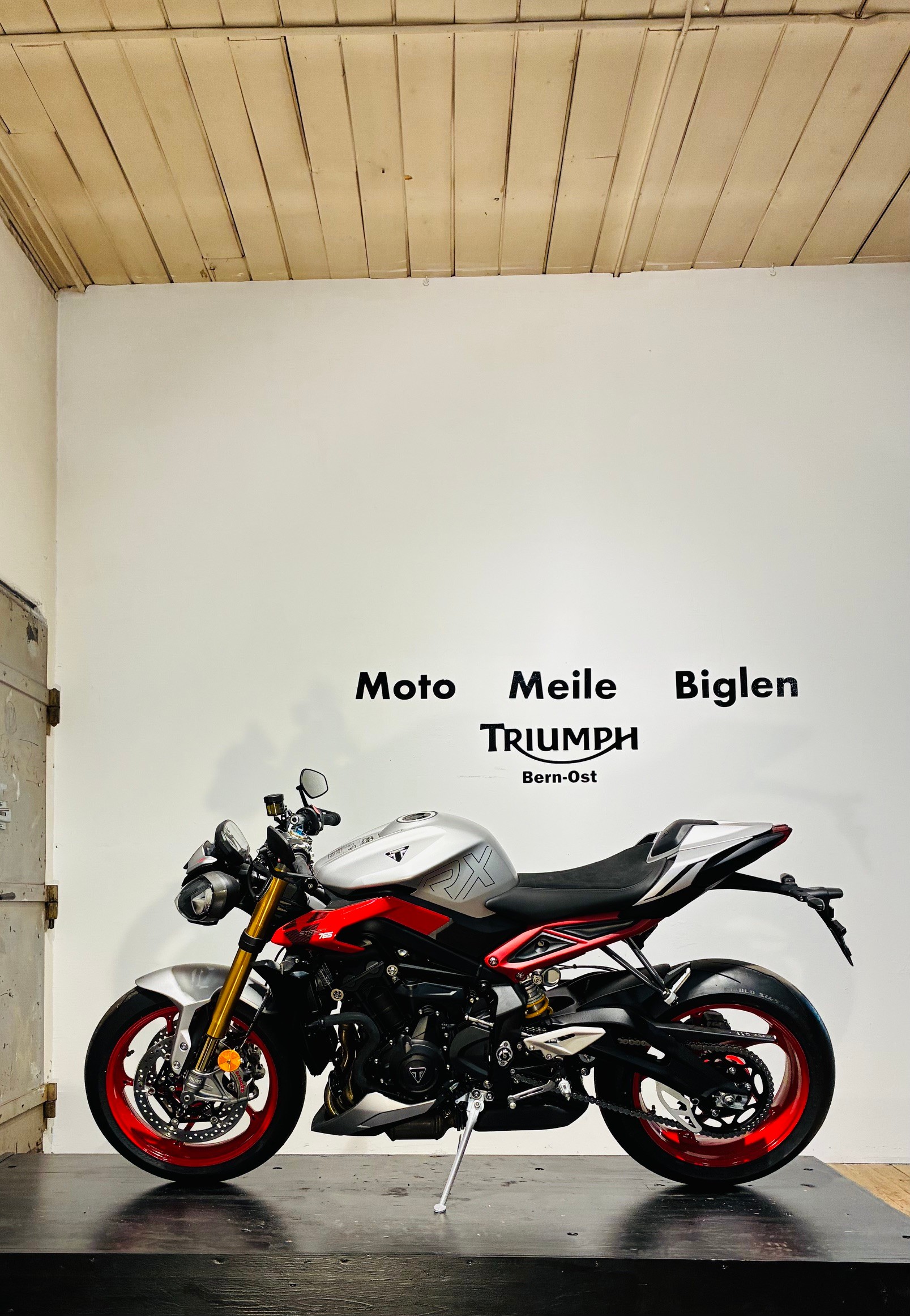 TRIUMPH 765 RX-image-1
