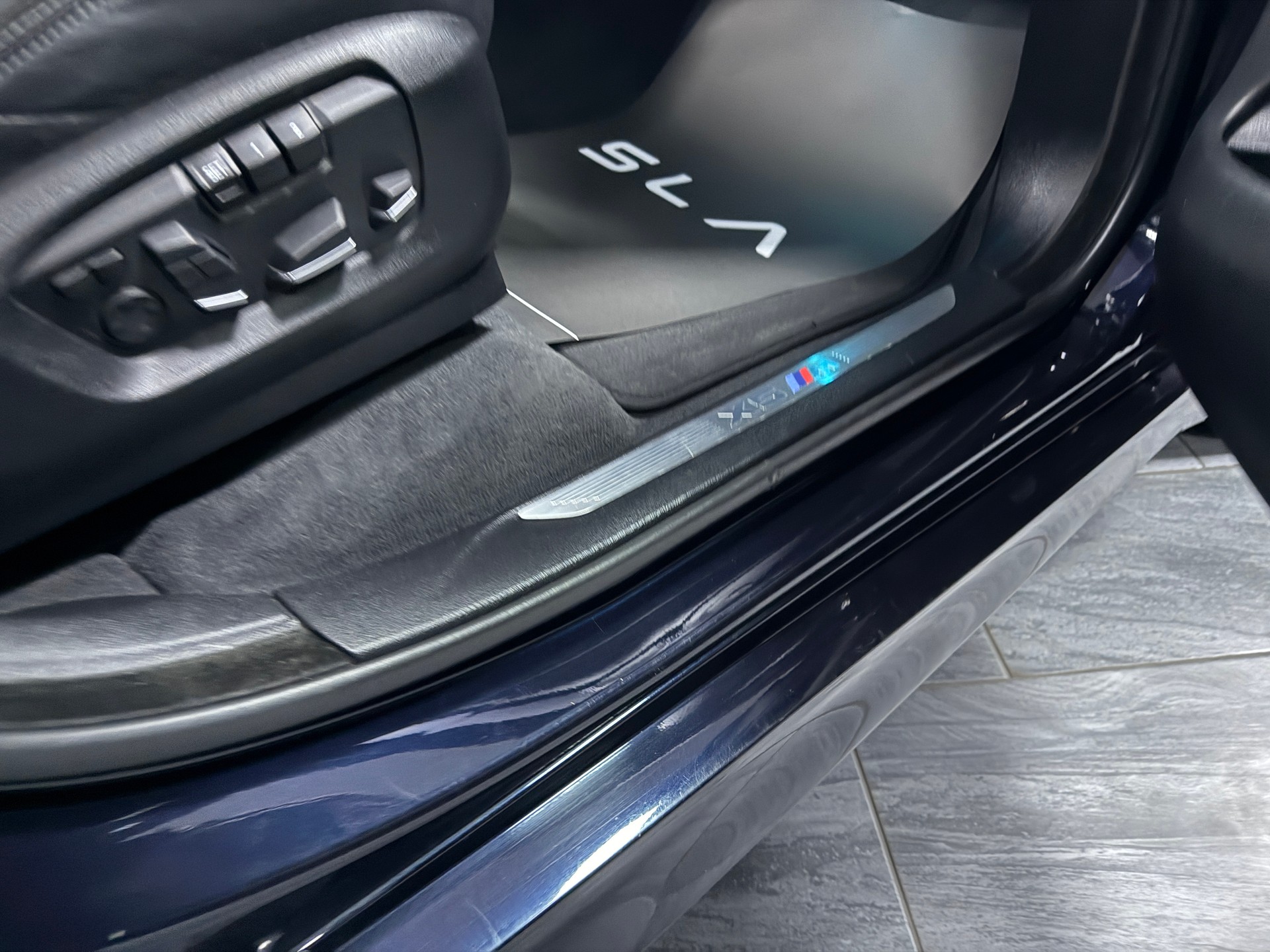 BMW X5M Edition Black Fire Steptronic / Vollausstattung-image-8
