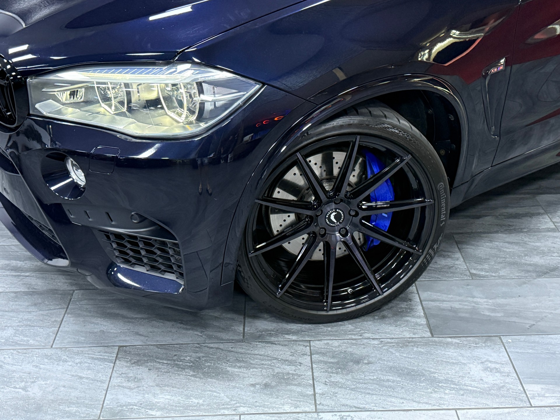 BMW X5M Edition Black Fire Steptronic / Vollausstattung-showroom-element-1