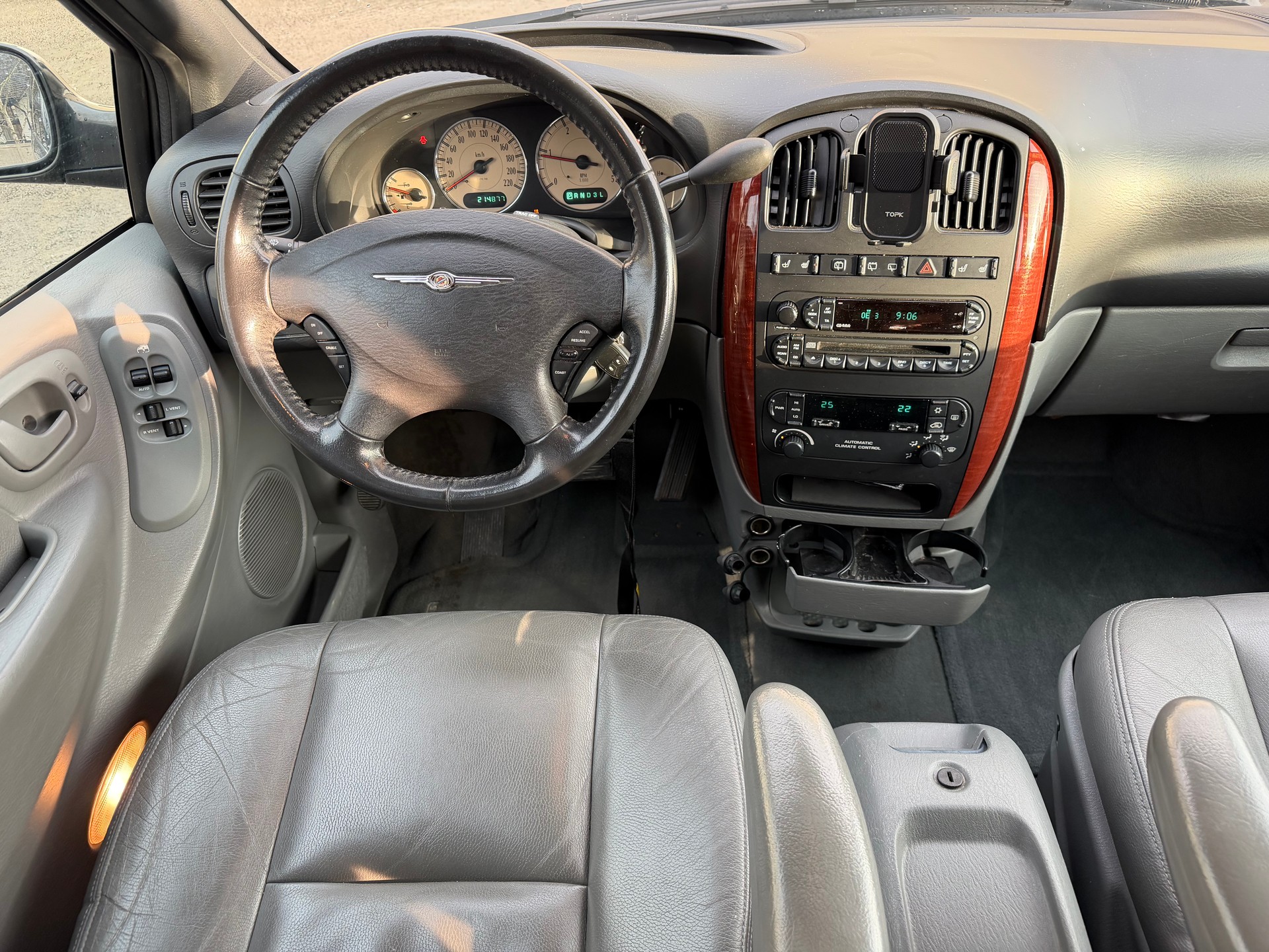 CHRYSLER 👉🏻Grand Voy. 2.8 CRD LTD Automatic-image-13