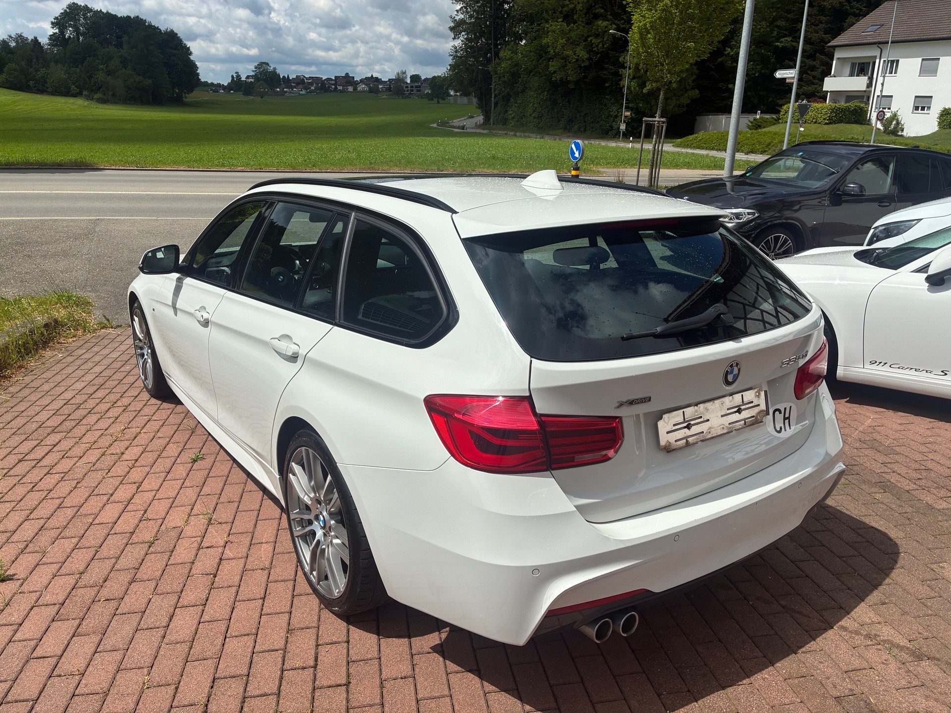 BMW 335d xDrive Sport Line Steptronic-image-3