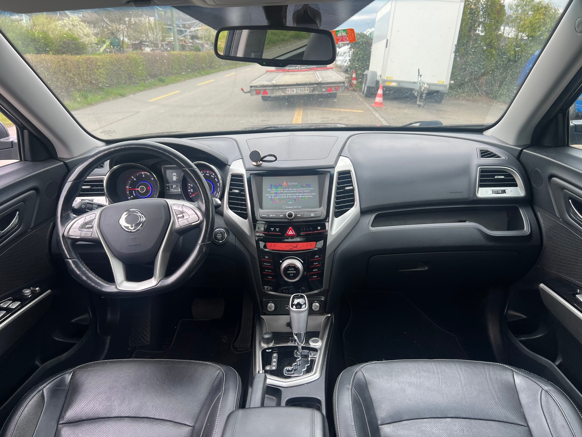 KGM-SsangYong Tivoli 1.6 eXDi Quartz 4WD Automatic-image-9