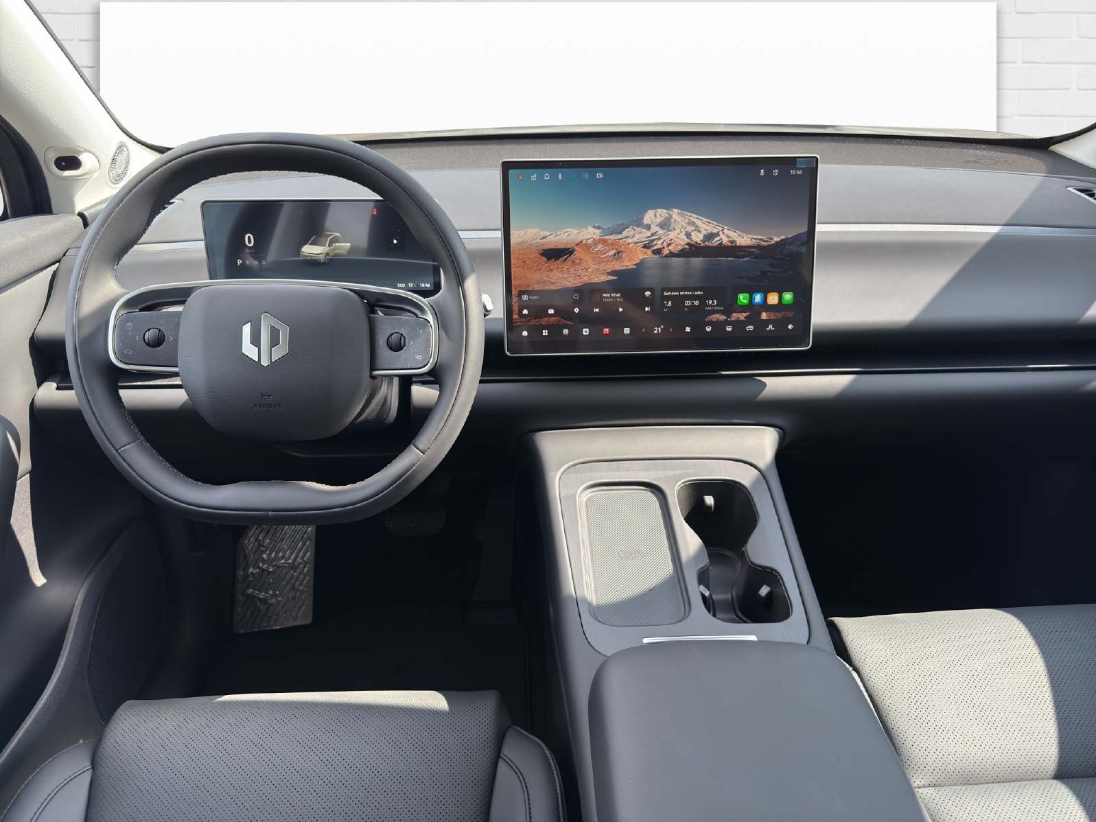 LEAPMOTOR C10 EV AWD-image-6