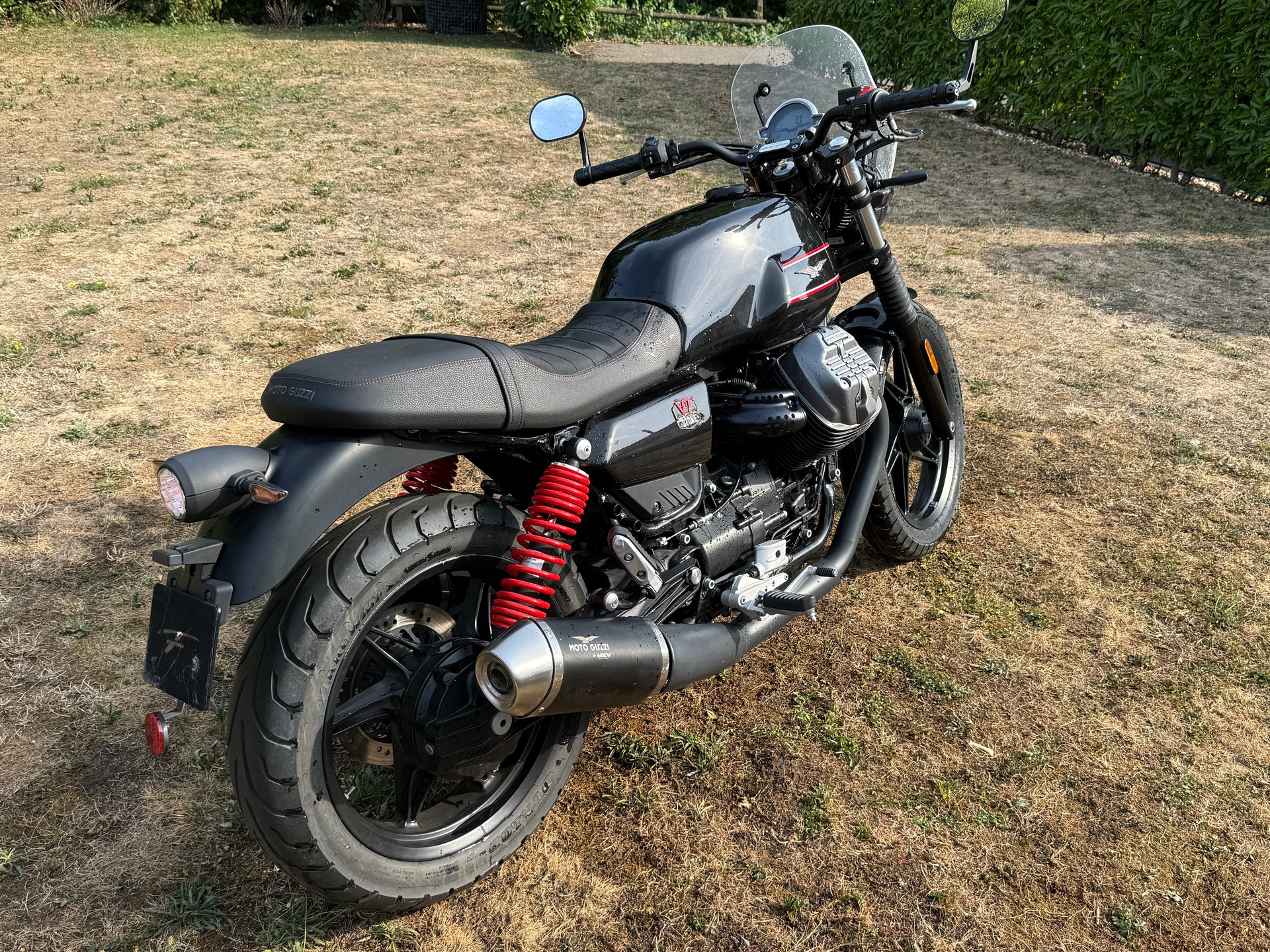 MOTO GUZZI IV Spécial Edition (35Kw)-image-5