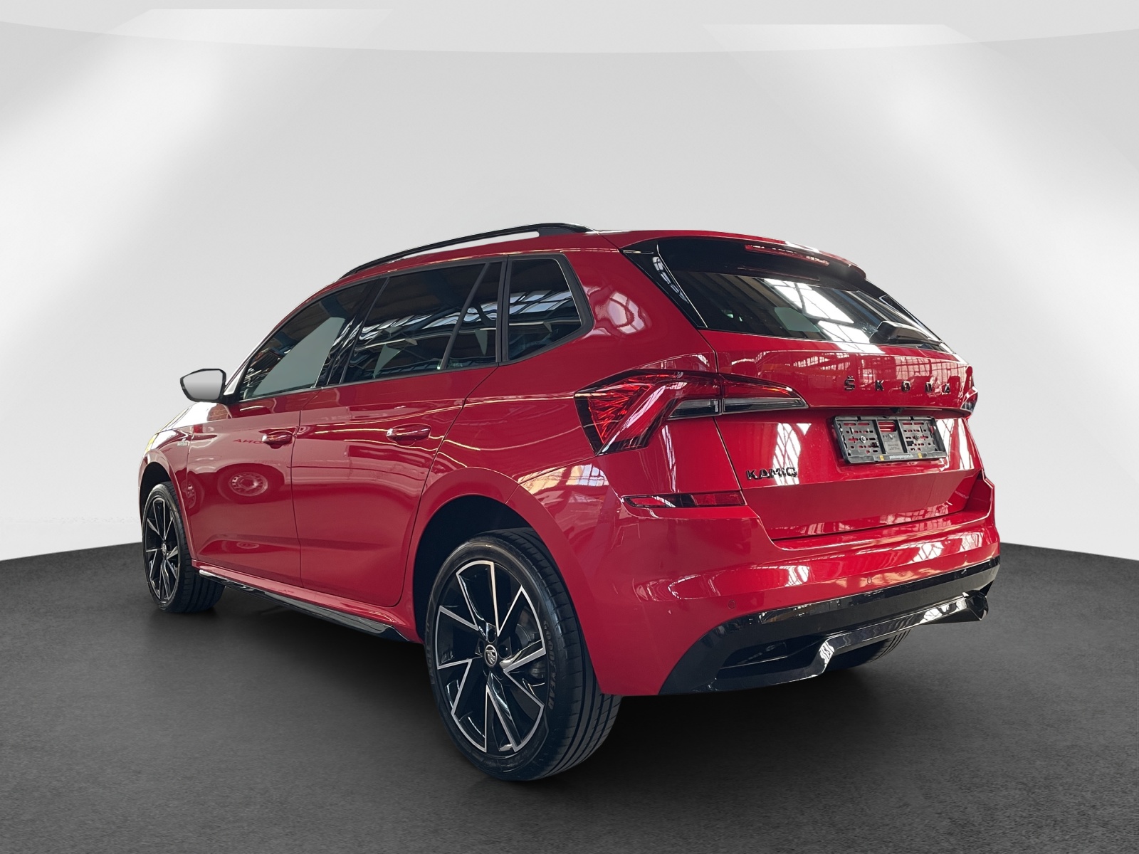 SKODA Kamiq 1.5 TSI Monte Carlo DSG-showroom-element-3