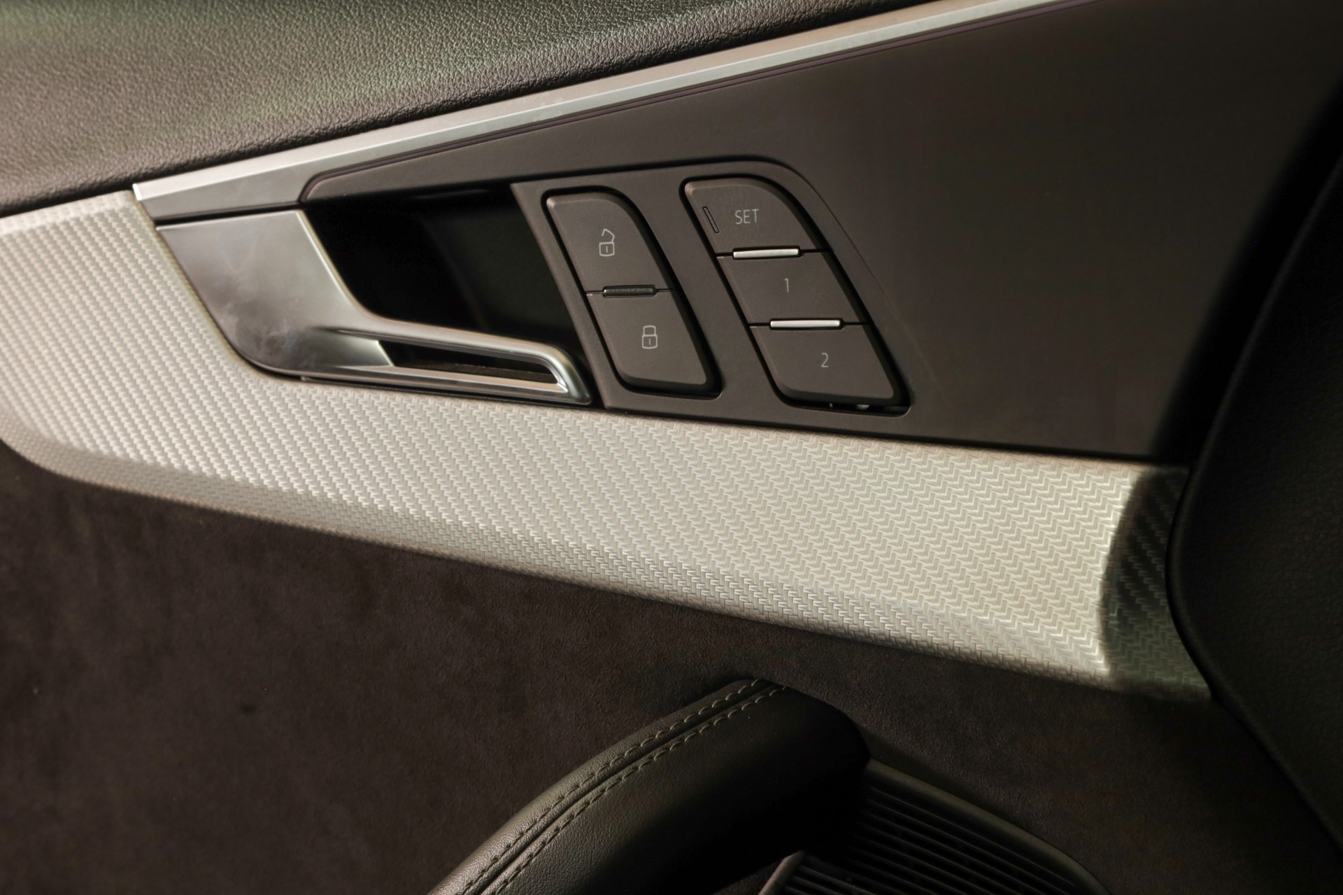 AUDI RS4 Avant 2.9 TFSI quattro NIMBUS GRAU * ACC * B&O * Pack Dynamic-image-12