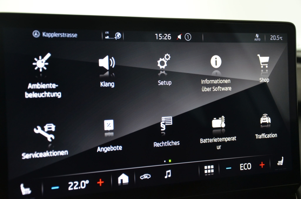 SKODA Enyaq iV 80-image-16