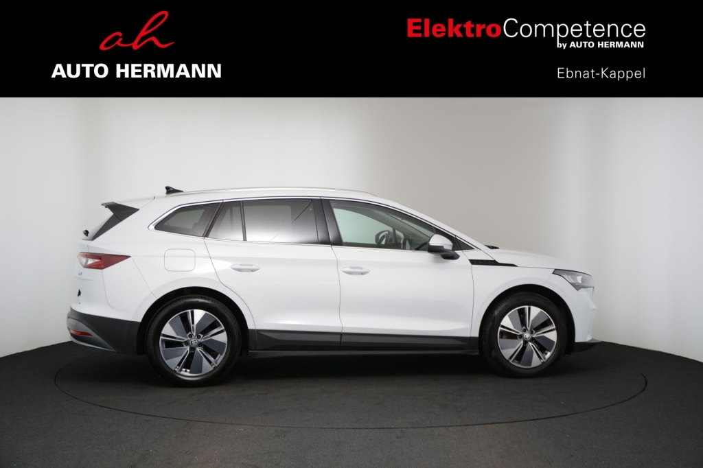 SKODA Enyaq iV 80-image-7