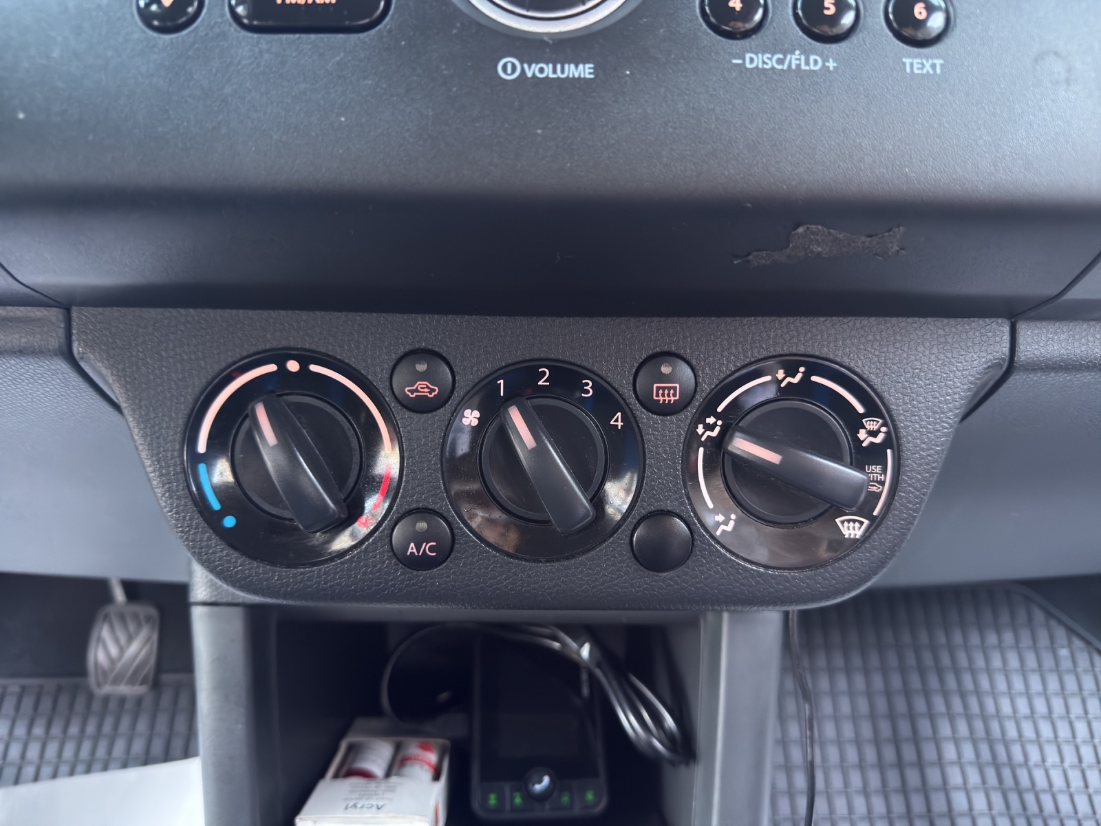 SUZUKI Swift 1.3i 16V GL-image-15