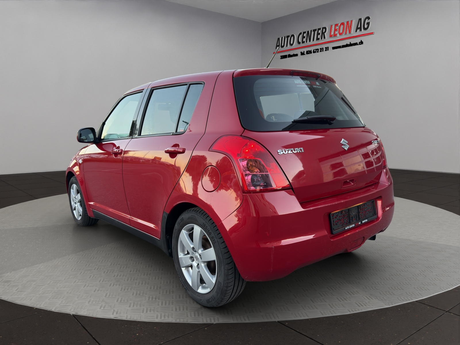 SUZUKI Swift 1.3i 16V GL-showroom-element-3
