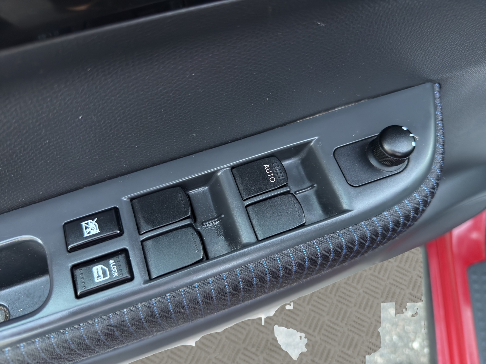 SUZUKI Swift 1.3i 16V GL-image-19