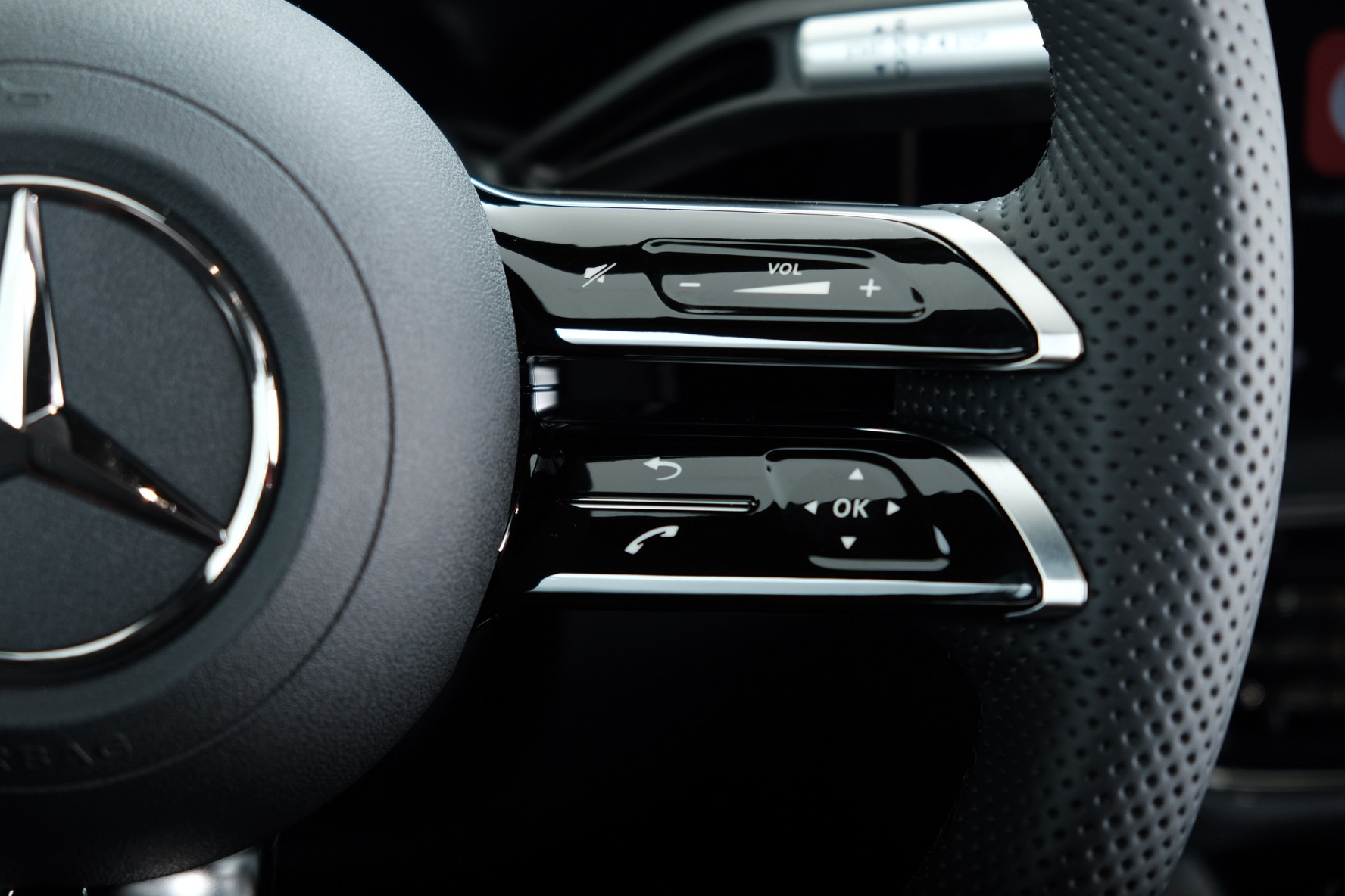 MERCEDES-BENZ CLA 350 AMG Line 4Matic C174 Demo-image-7