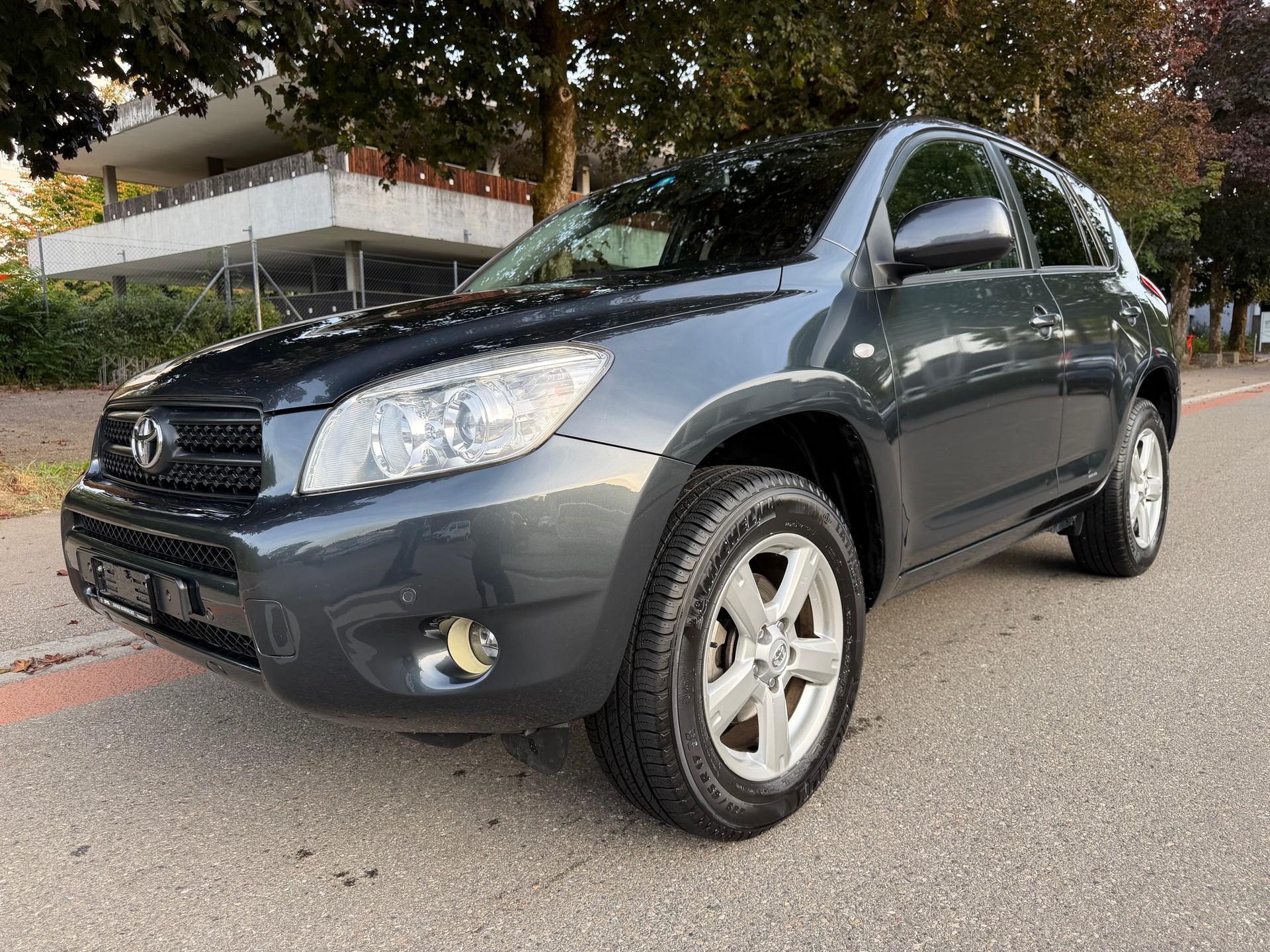 TOYOTA RAV-4 2.0 16V Linea Terra-showroom-element-1