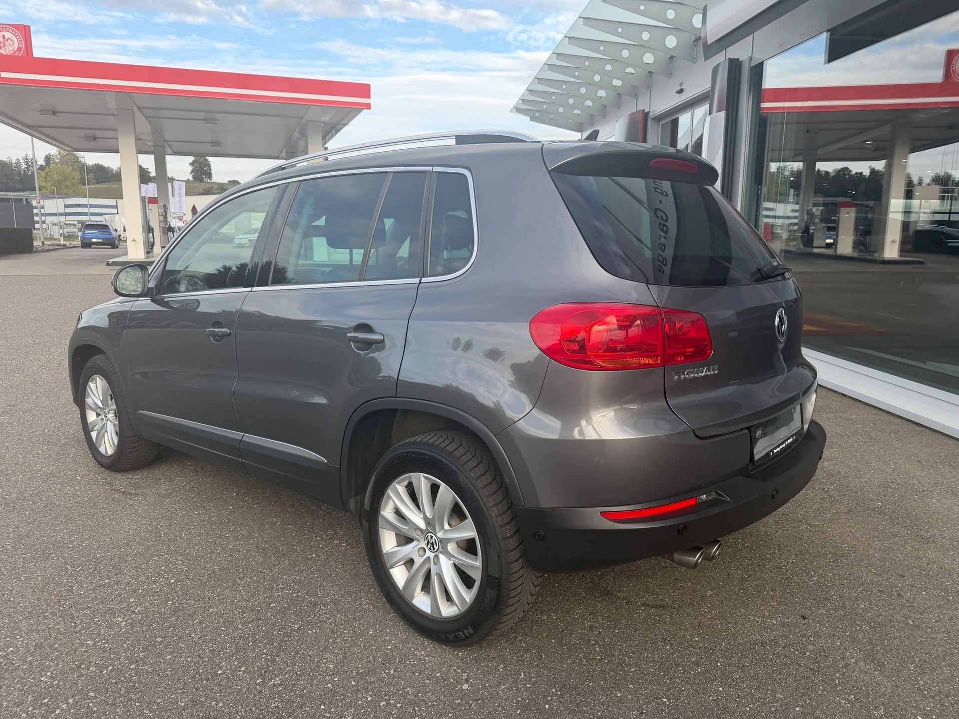 VW Tiguan 2.0 TDI BlueMotion Track&Style 4Motion DSG-showroom-element-2