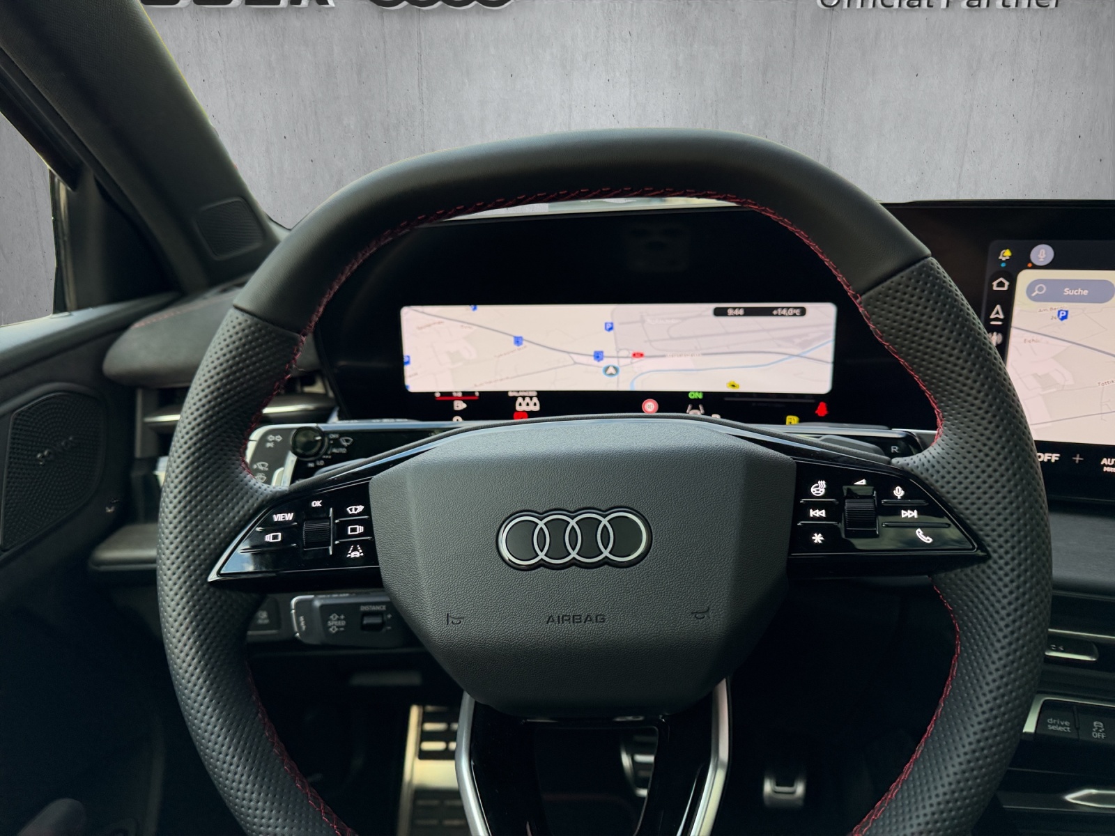 AUDI Q3 SUV TFSI quattro 195 kW S tronic-image-10