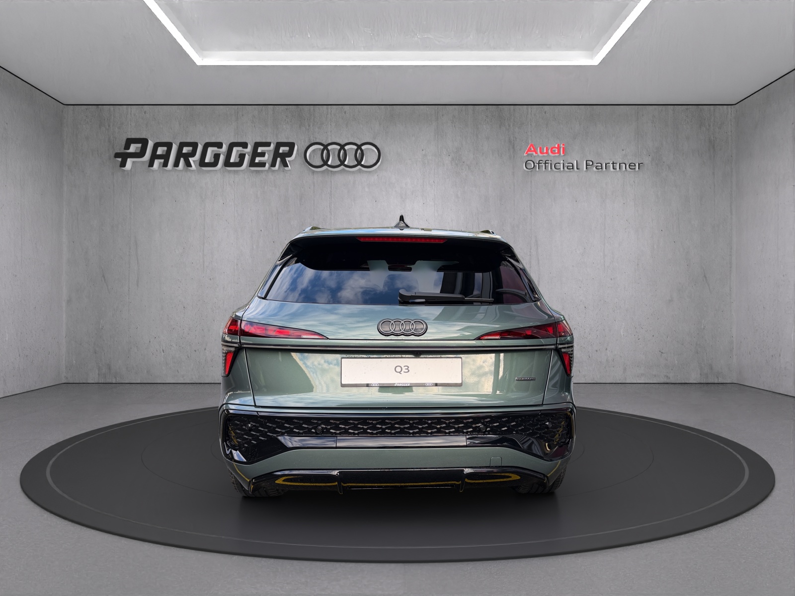 AUDI Q3 SUV TFSI quattro 195 kW S tronic-showroom-element-3