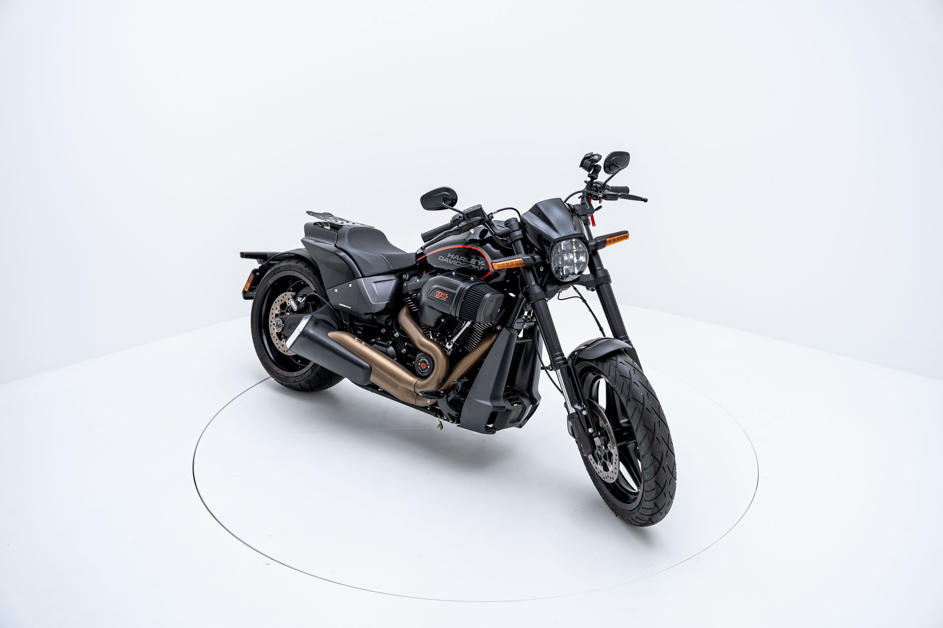 HARLEY-DAVIDSON FXDRS 114 ABS-image-1