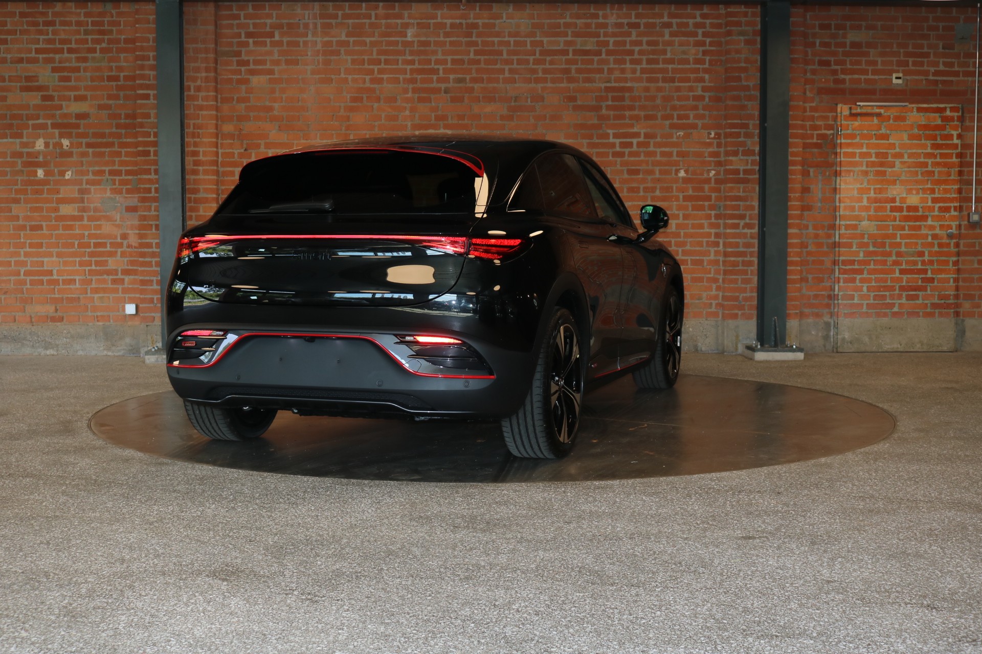 SMART #3 66kWh BRABUS 4x4, 428PS, Aktions-Leasing 0% oder Cash-Prämie CHF 4'000.-, sofort verfügbar-image-6