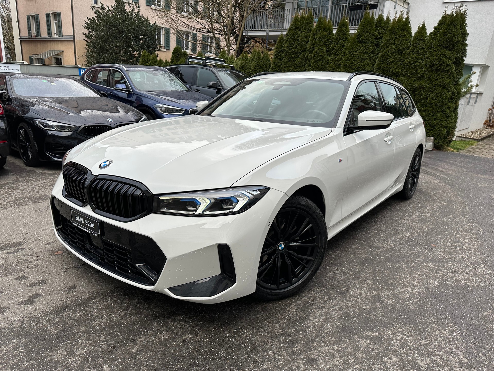 BMW 320d xDrive 48V Touring Steptronic M Sport