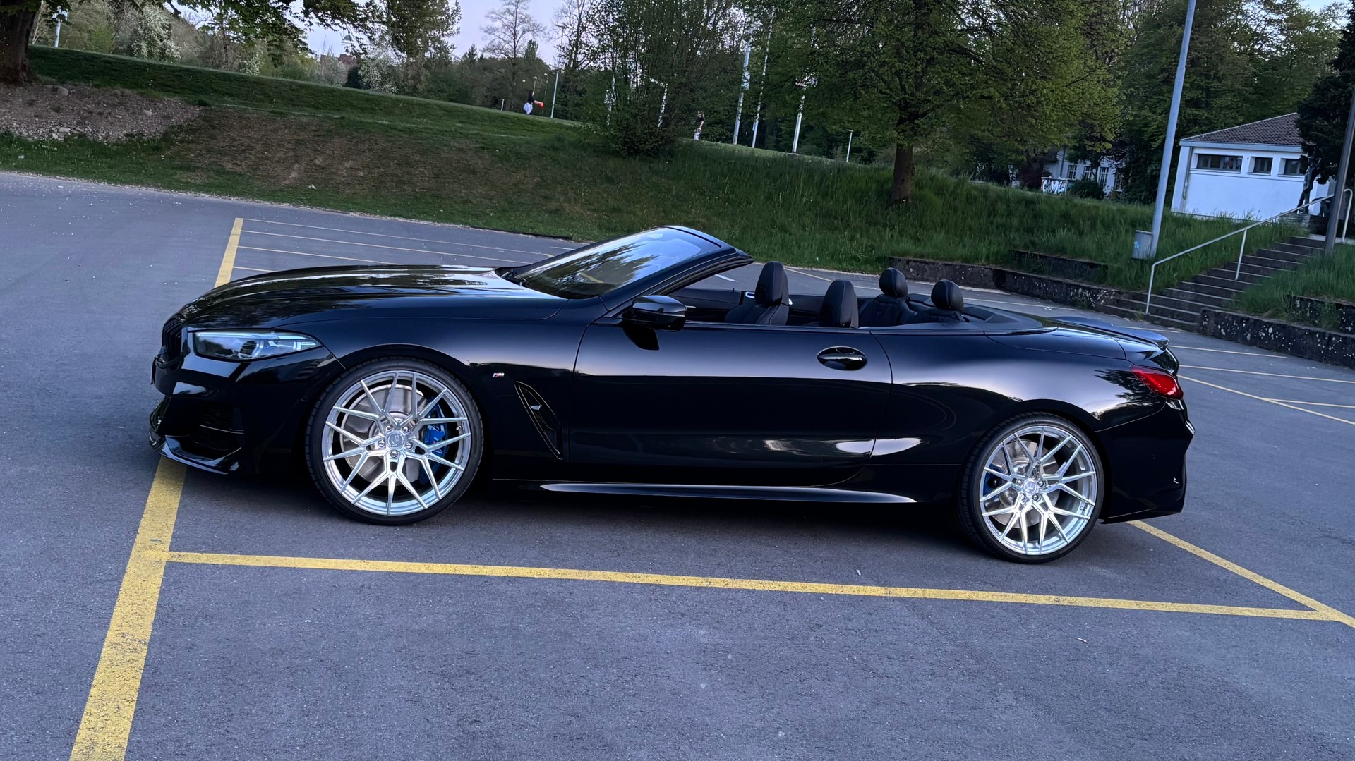 BMW M850i xDrive Steptronic-image-4