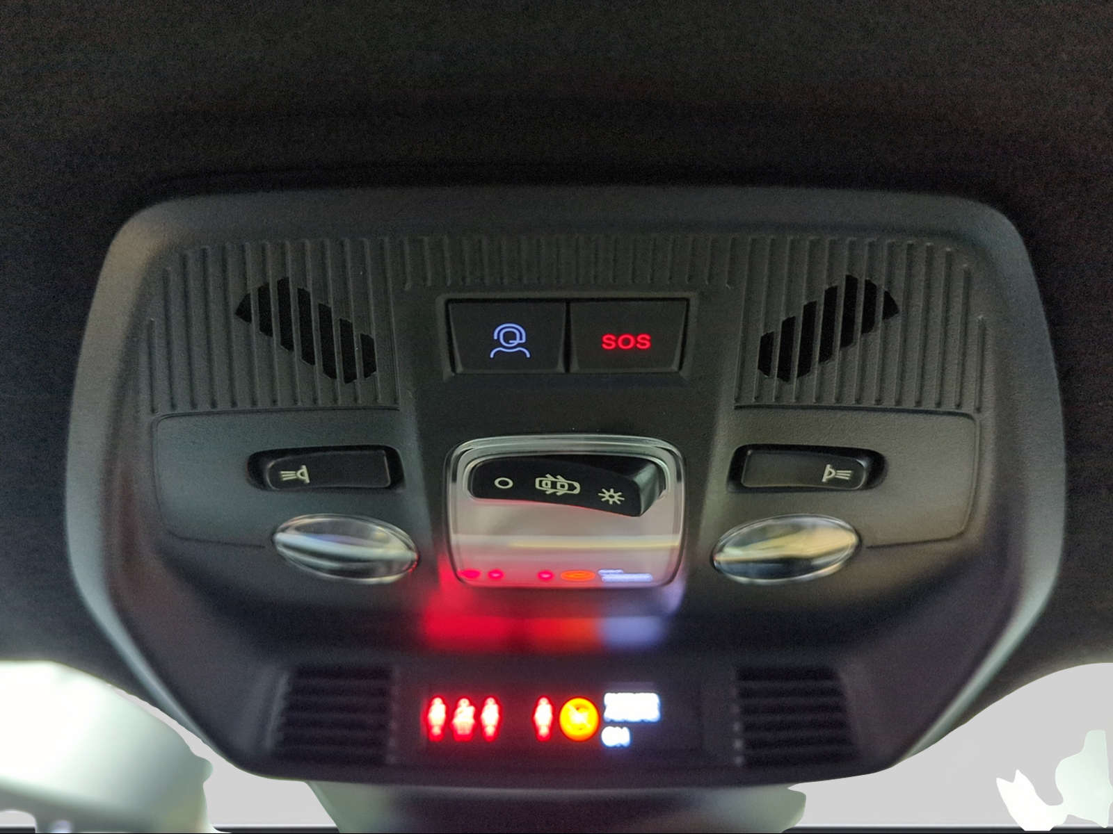 FIAT Grande Panda Elektro La Prima-image-18