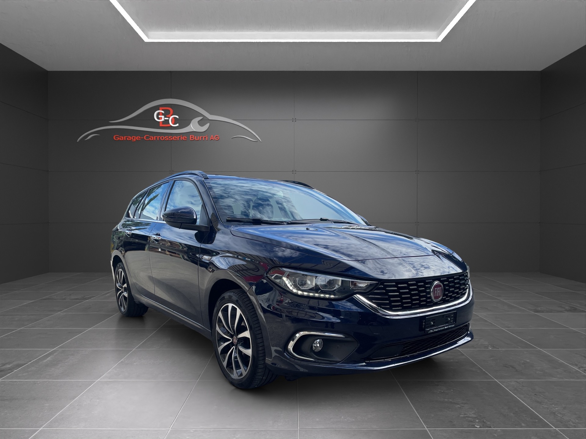 FIAT Tipo 1.6MJ Station Wagon Lounge DCT-image-2