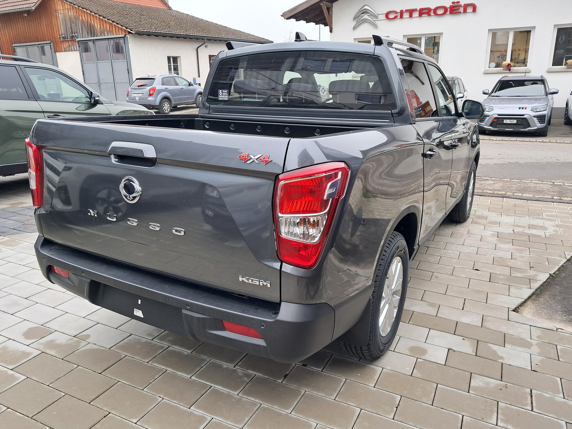KGM-SsangYong Musso 2.2 Platinum 4WD Aut. inkl. AHK-showroom-element-2