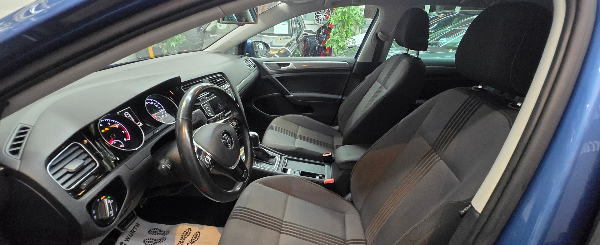 VW Golf 1.2 TSI Allstar DSG-image-12