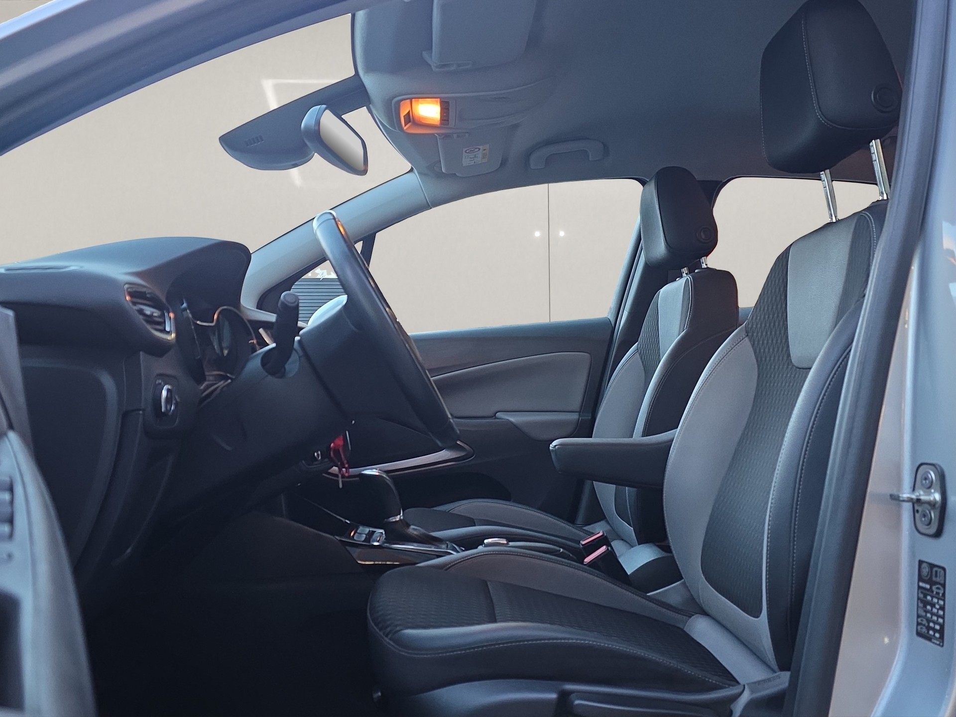OPEL Crossland X 1.2i Enjoy-image-12