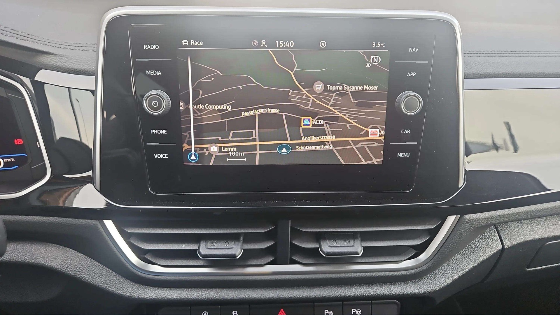 VW T-Roc 2.0 TSI R DSG 4Motion (Facelift) Black Style mit El. Ledersitze & AHK-image-19