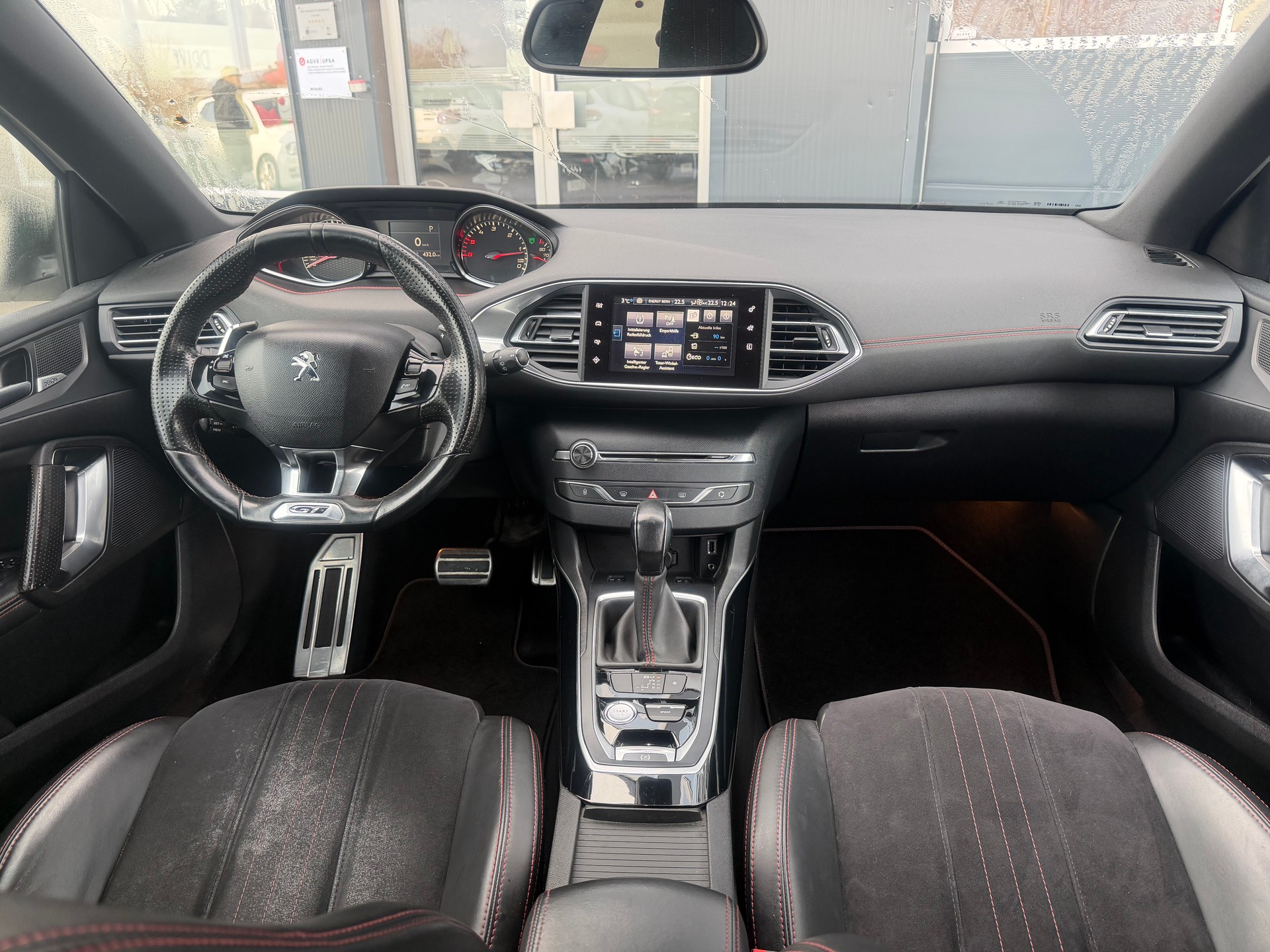 PEUGEOT 308 SW 2.0 BlueHDI GT Automatic-image-10