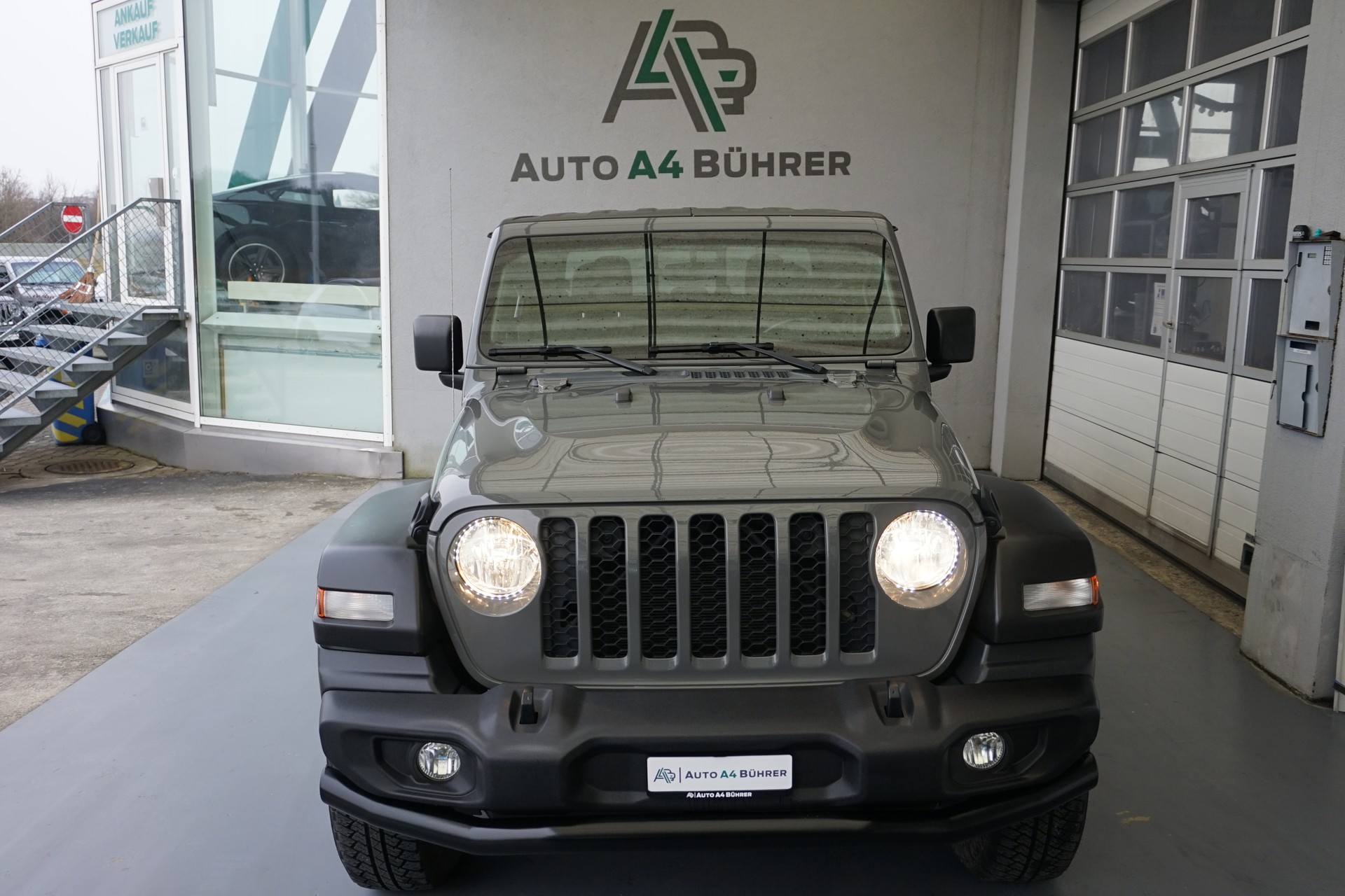 JEEP Gladiator 3.6 iV6 Sport 4WD 284PS 100% Benzin-image-11