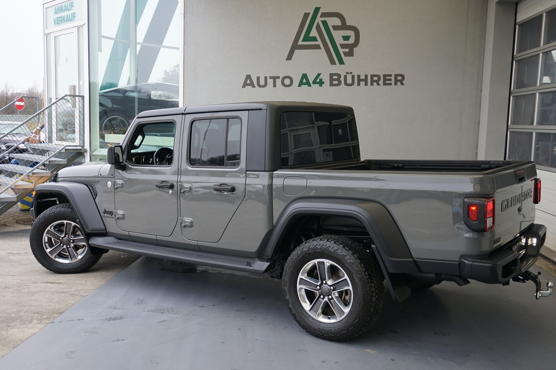 JEEP Gladiator 3.6 iV6 Sport 4WD 284PS 100% Benzin-image-6