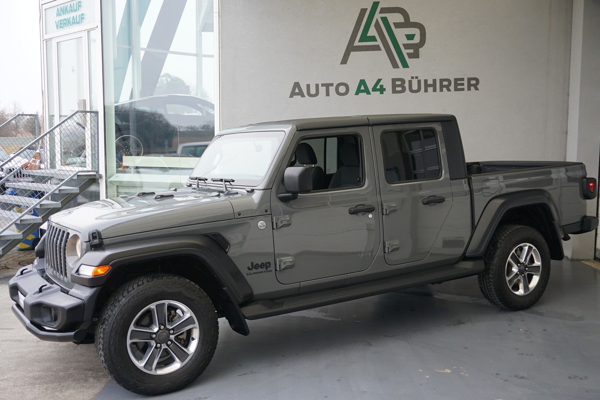 JEEP Gladiator 3.6 iV6 Sport 4WD 284PS 100% Benzin-showroom-element-3