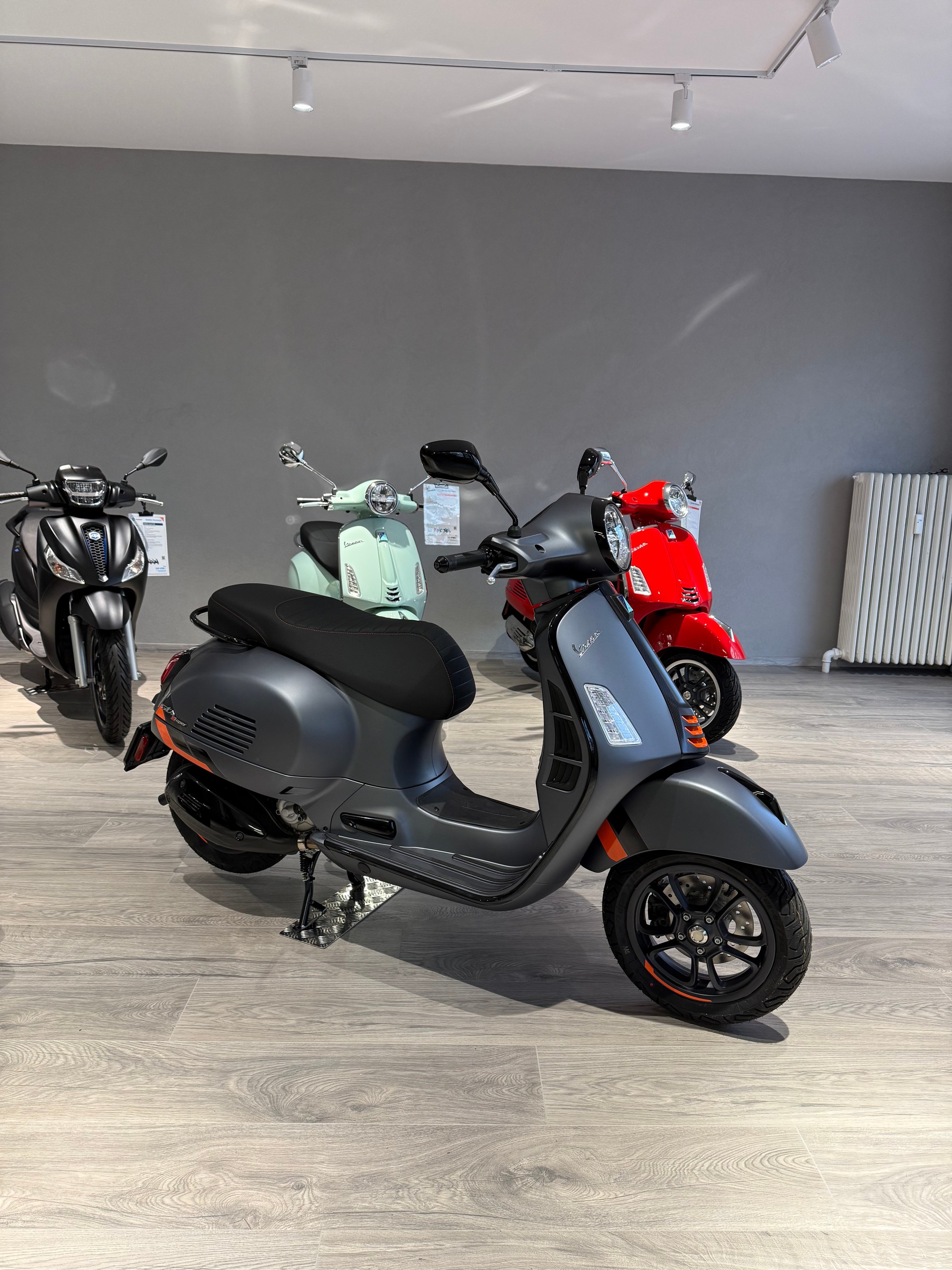 PIAGGIO Vespa GTS 310 Super Sport RST E5+-image-1