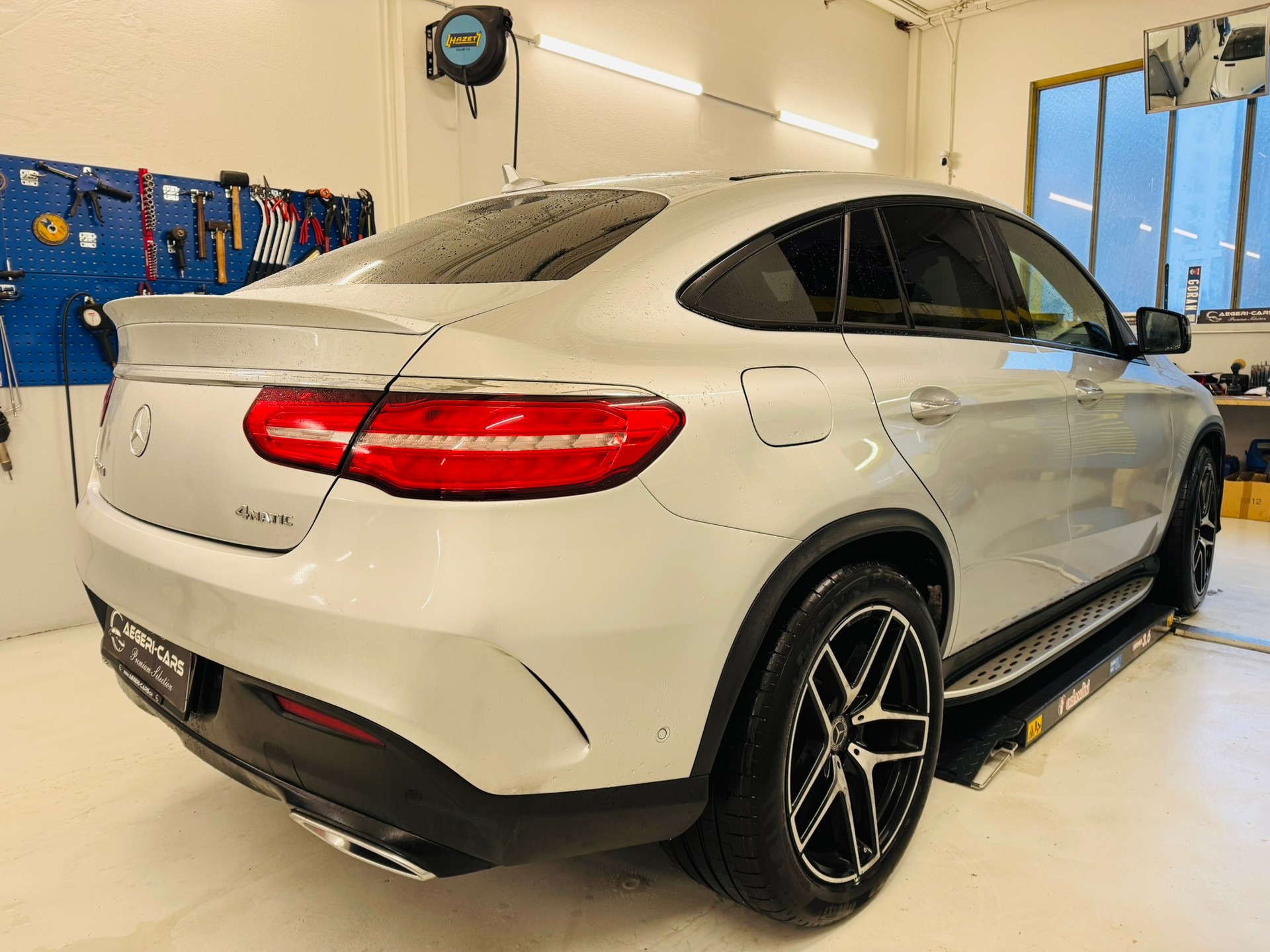 MERCEDES-BENZ GLE Coupé 350 d 4Matic 9G-Tronic-showroom-element-3