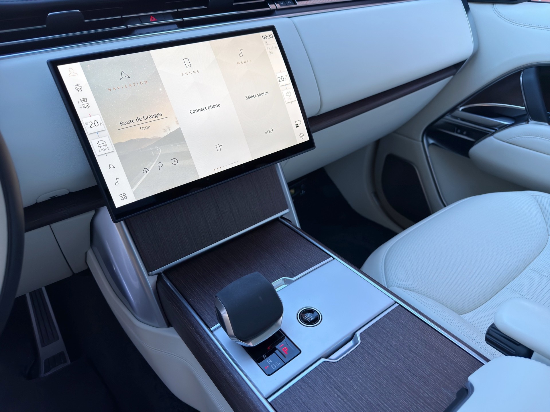LAND ROVER Range Rover LWB P460e Si6 PHEV Autobiography Automatic-image-21