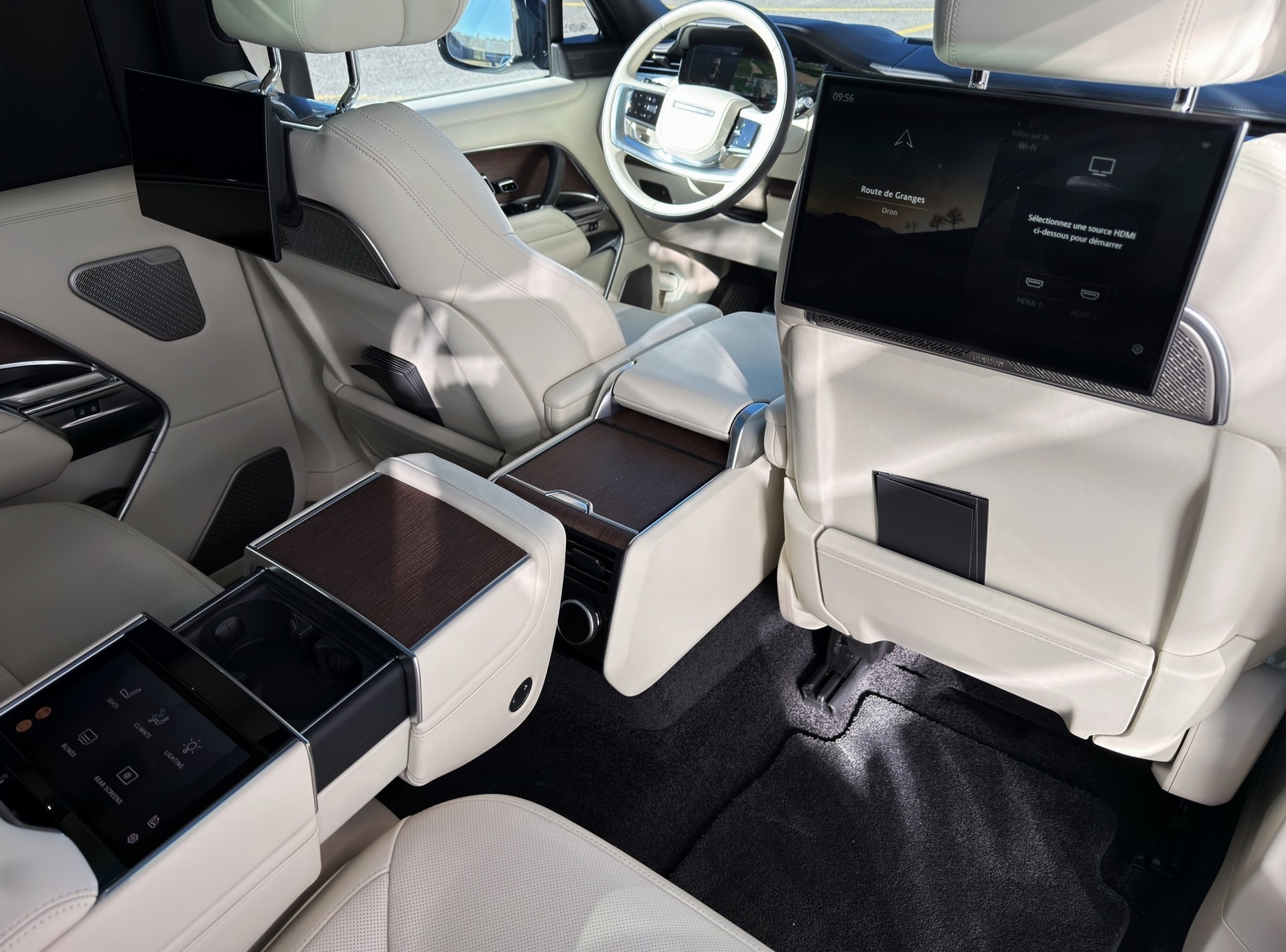 LAND ROVER Range Rover LWB P460e Si6 PHEV Autobiography Automatic-image-28