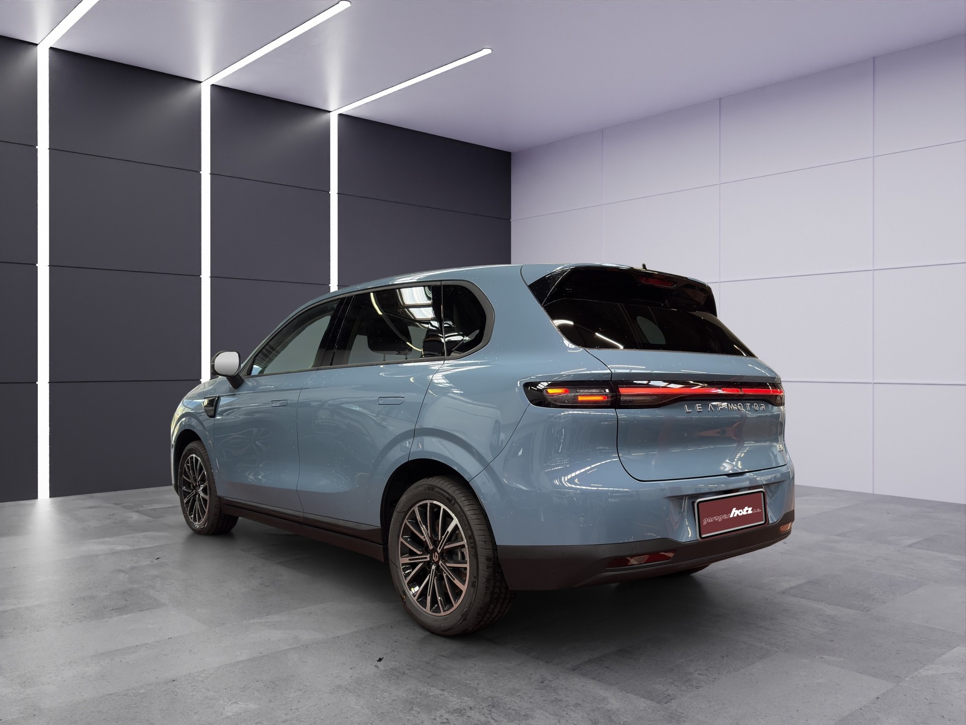 LEAPMOTOR B10 67kWh Design-showroom-element-2