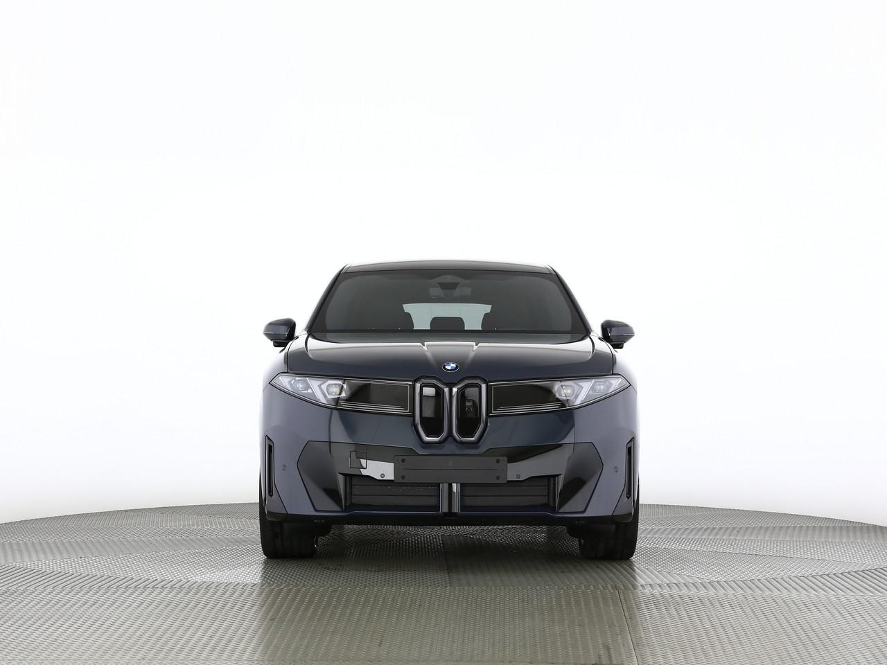 BMW iX3 50 xDrive-showroom-element-3