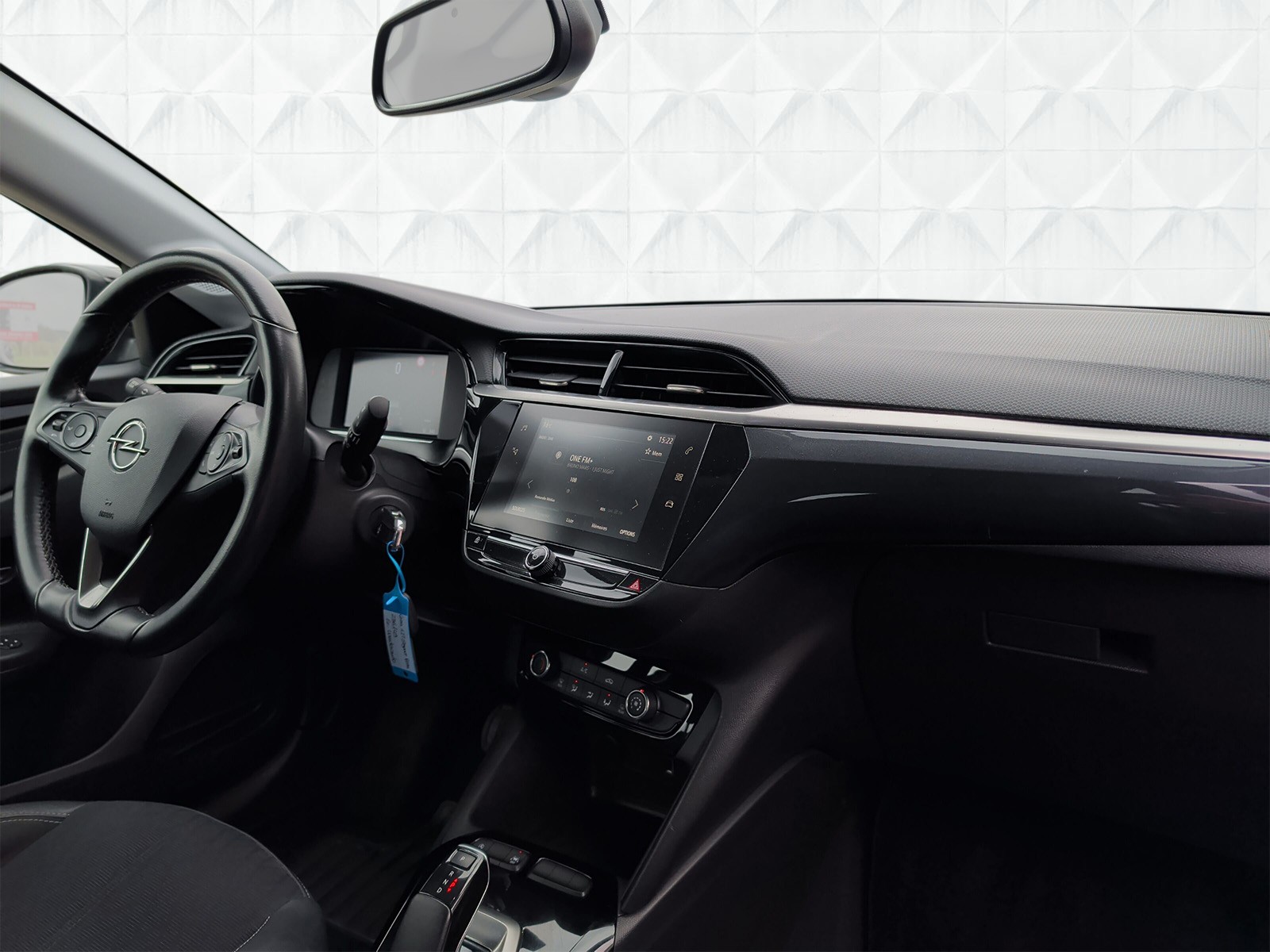 OPEL Corsa TP Elegance-image-10