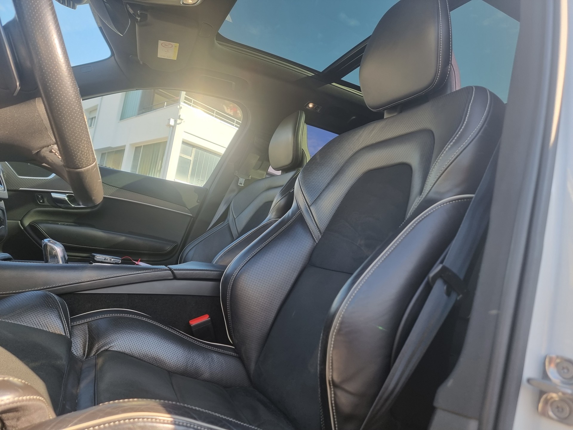 VOLVO XC90 T8 AWD R-Design Geartronic-image-6
