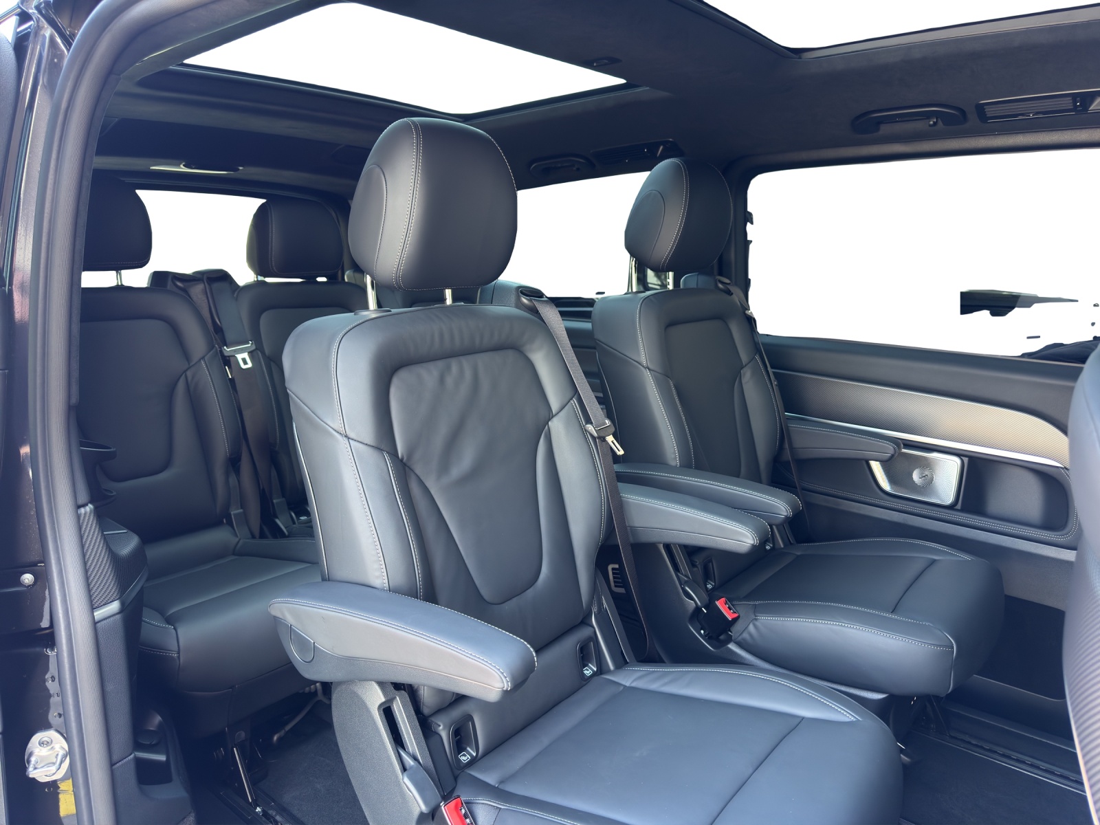 MERCEDES-BENZ V 300 d lang Exclus. 9G-T-image-18