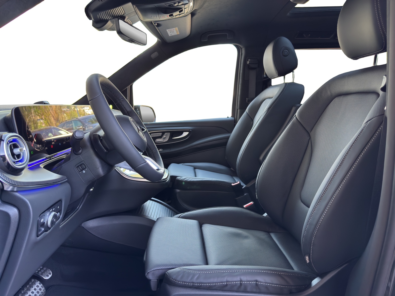 MERCEDES-BENZ V 300 d lang Exclus. 9G-T-image-8